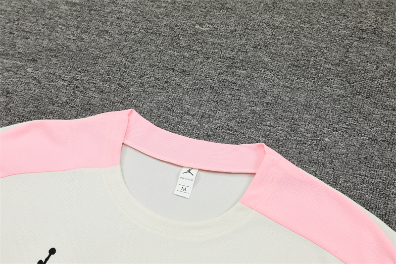 24-25 PSG White Short Sleeve Training Suit/ 24-25PSG巴黎白色短袖训练服