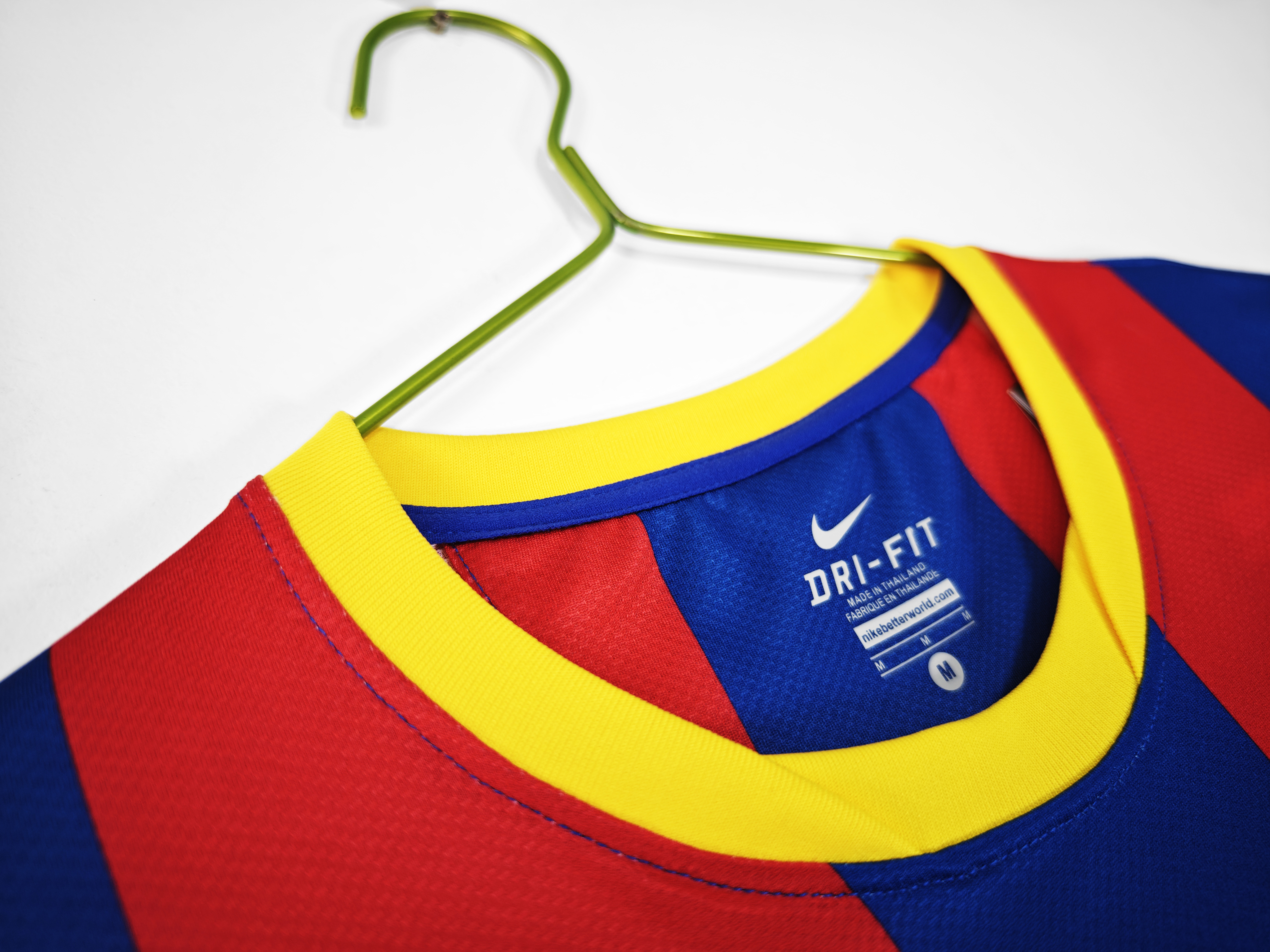 10-11 Barcelona Home Champions League Retro Jersey/10-11巴萨主场,欧冠版