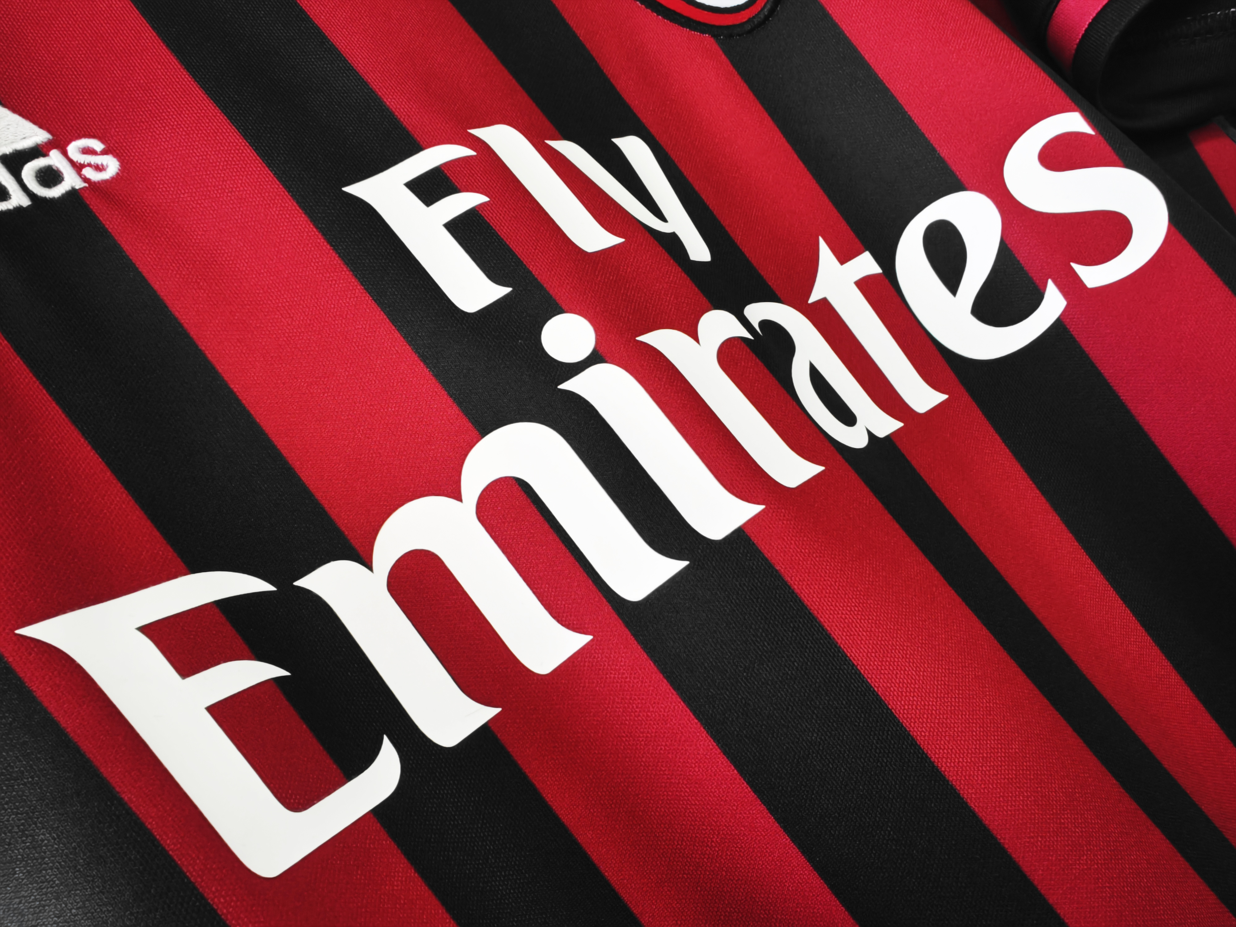 16-17 AC Milan Home Retro Jersey/16-17AC米兰主场