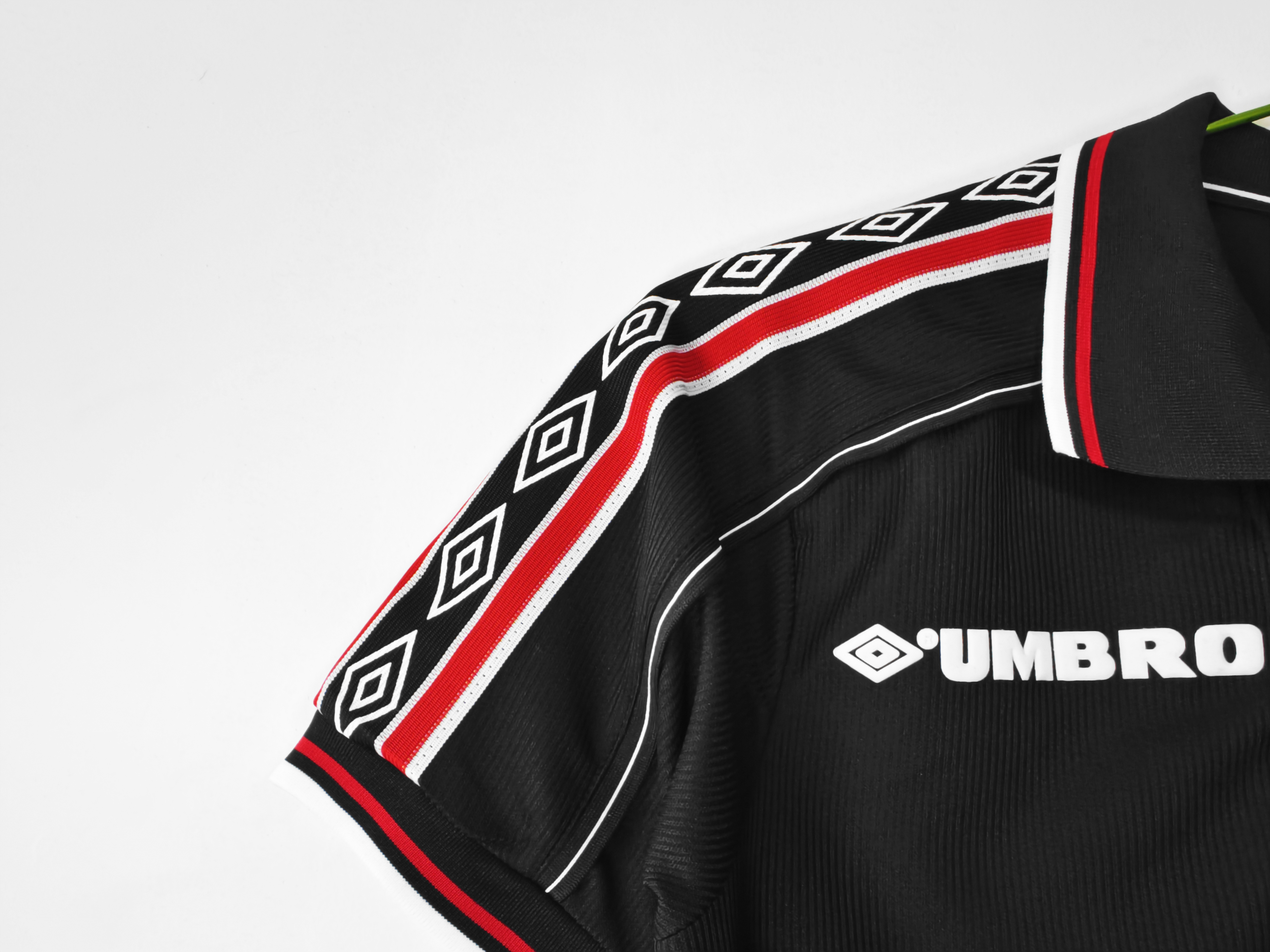 98-99 Manchester United Black Retro Jersey/98-99曼联黑色复古