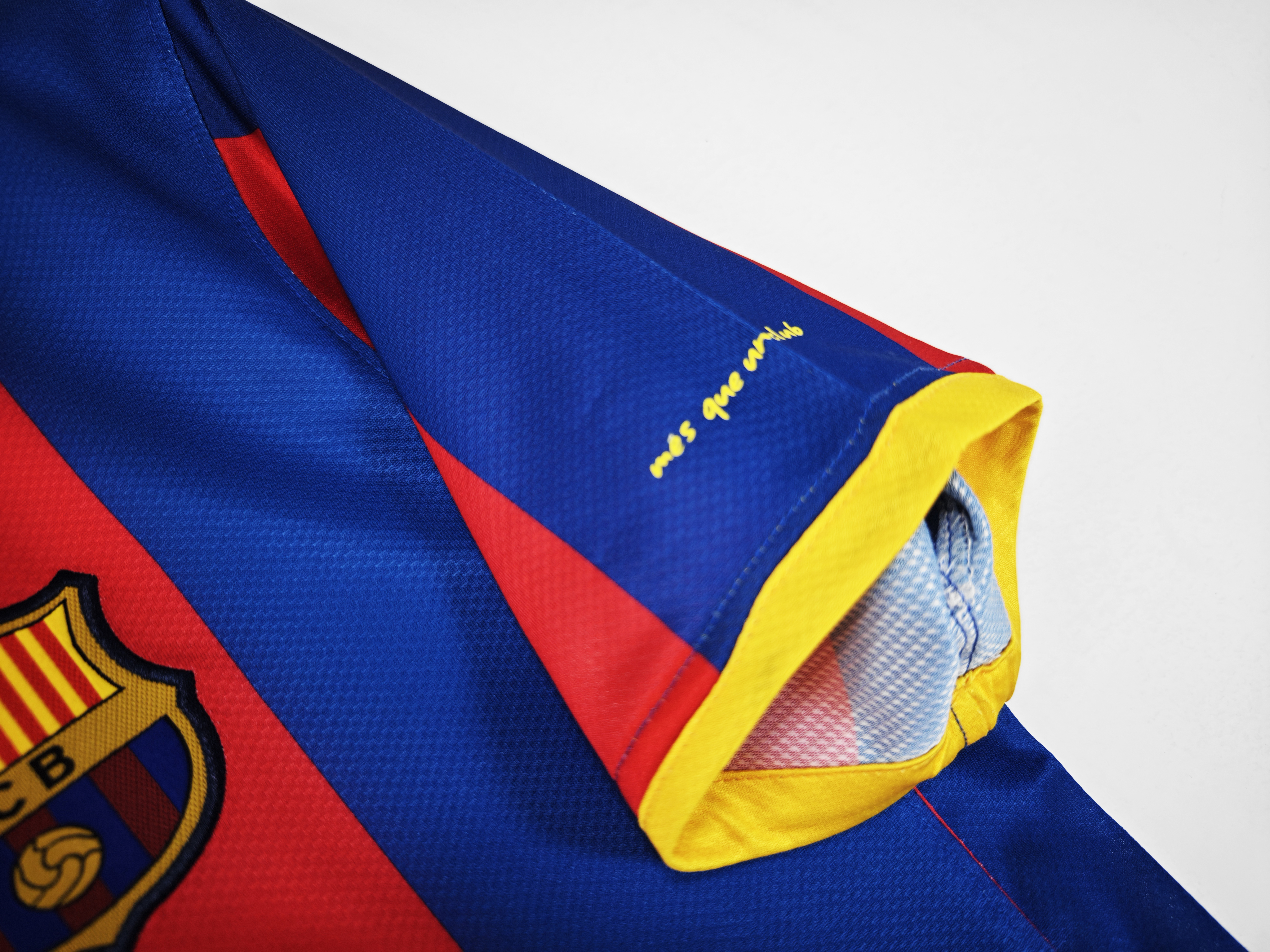 10-11 Barcelona Home Champions League Retro Jersey/10-11巴萨主场,欧冠版