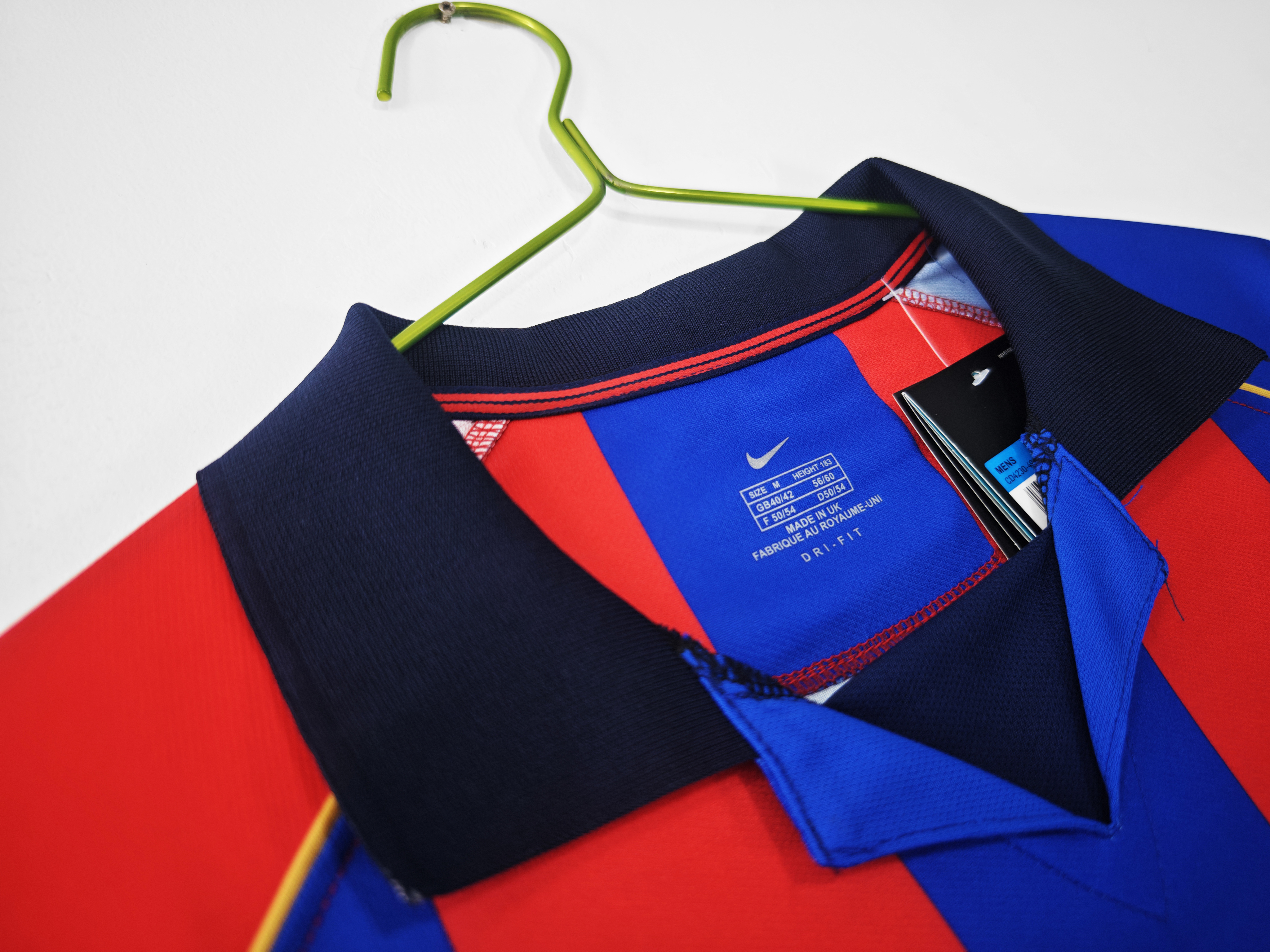 01-02 Barcelona Home Retro Jersey/01-02巴萨主场