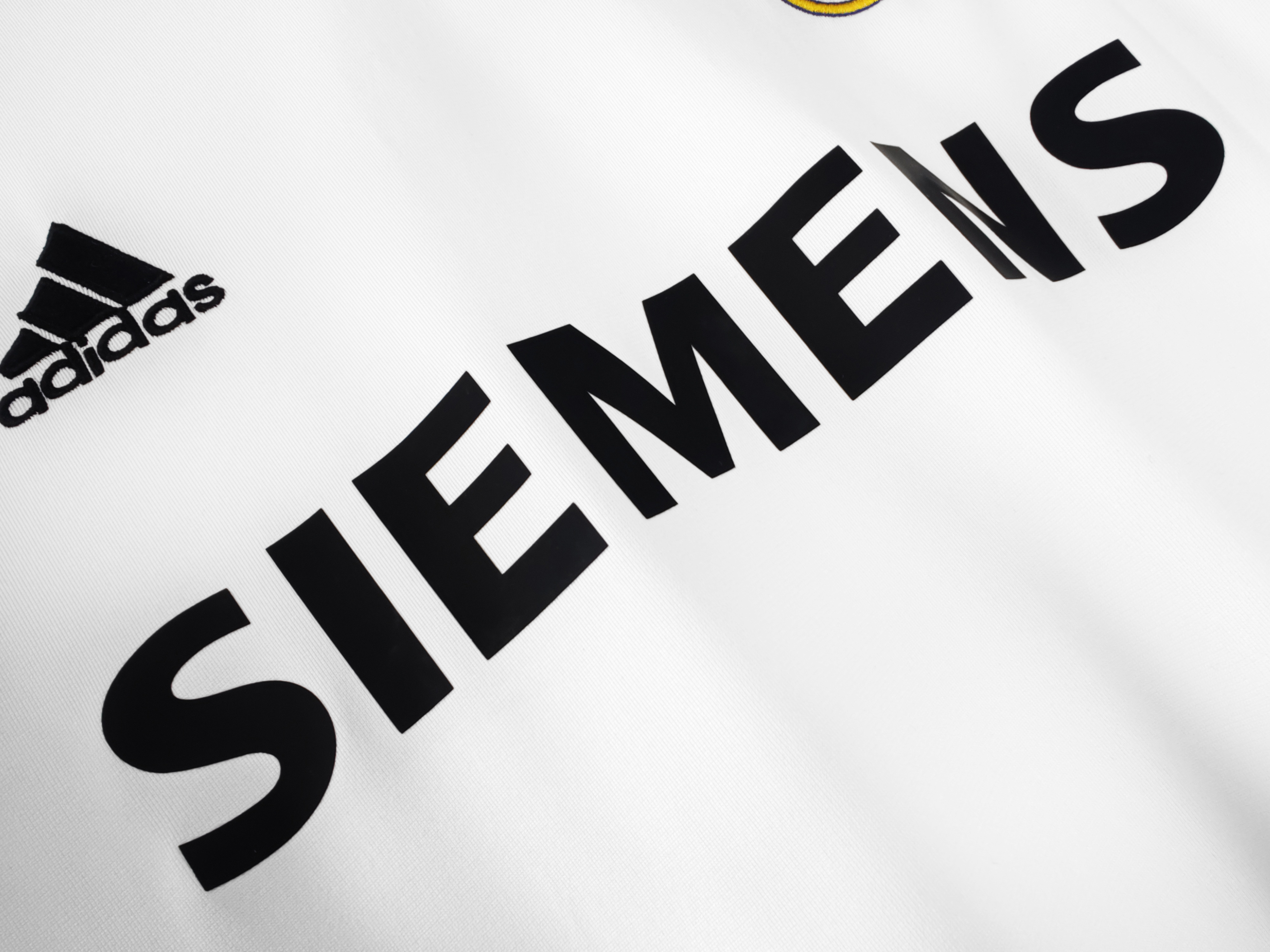 05-06 Real Madrid Home Retro Jersey/05-06皇马主场
