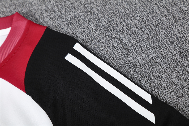 24-25 Manchester United Short Sleeve Training Suit/ 24-25曼联短袖训练服