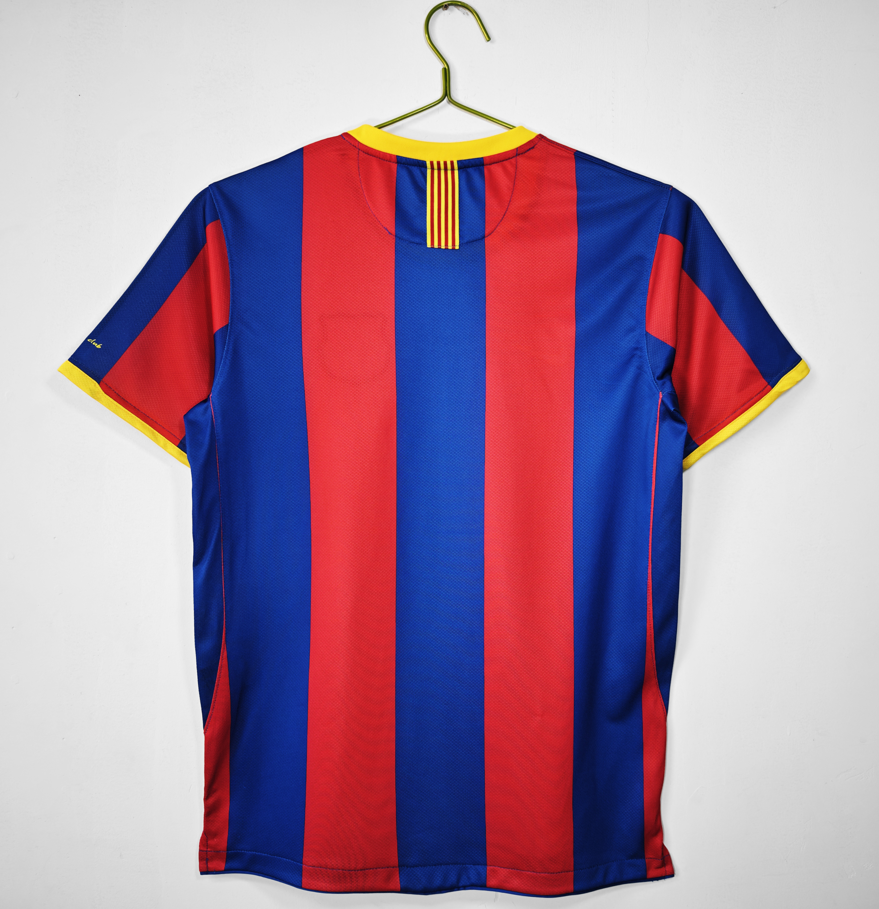 10-11 Barcelona Home Champions League Retro Jersey/10-11巴萨主场,欧冠版