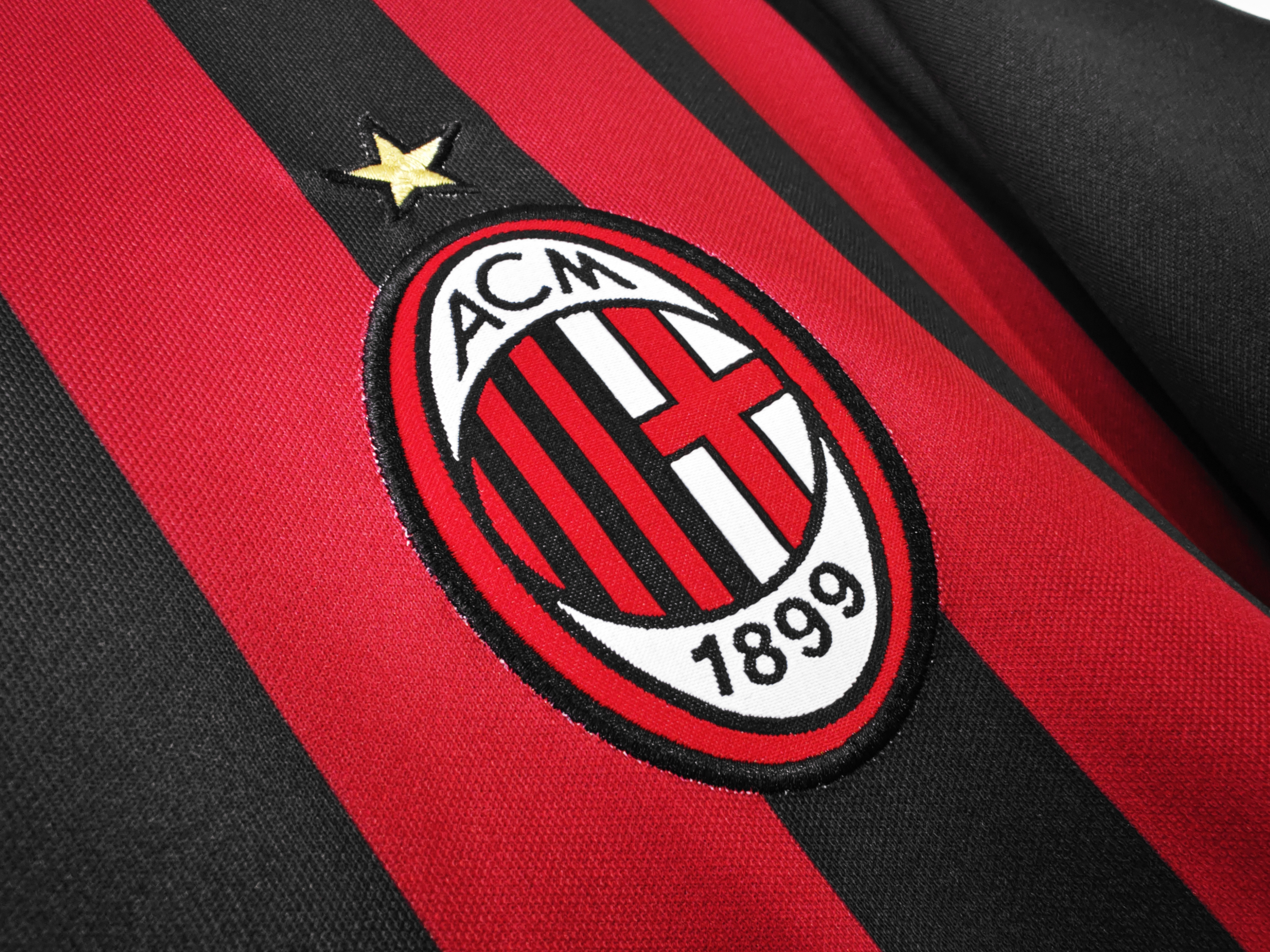 16-17 AC Milan Home Retro Jersey/16-17AC米兰主场