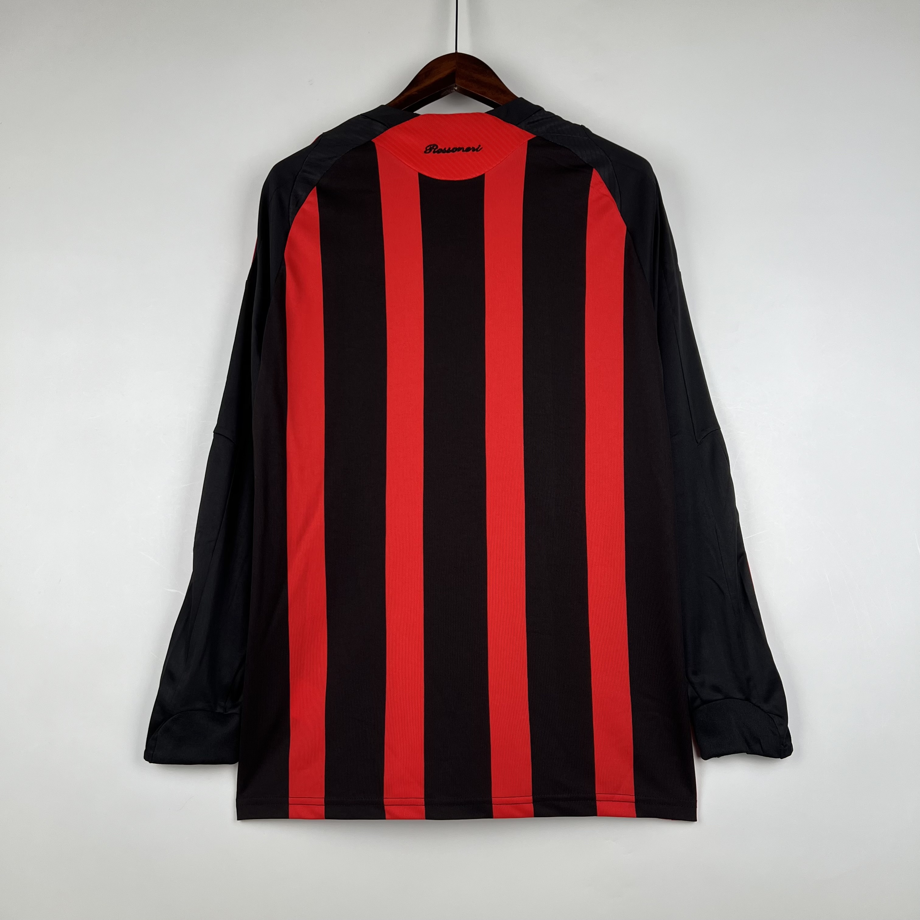 08-09 AC Milan Home Retro Long Sleeve Jersey/ 08-09 AC米兰主场长袖