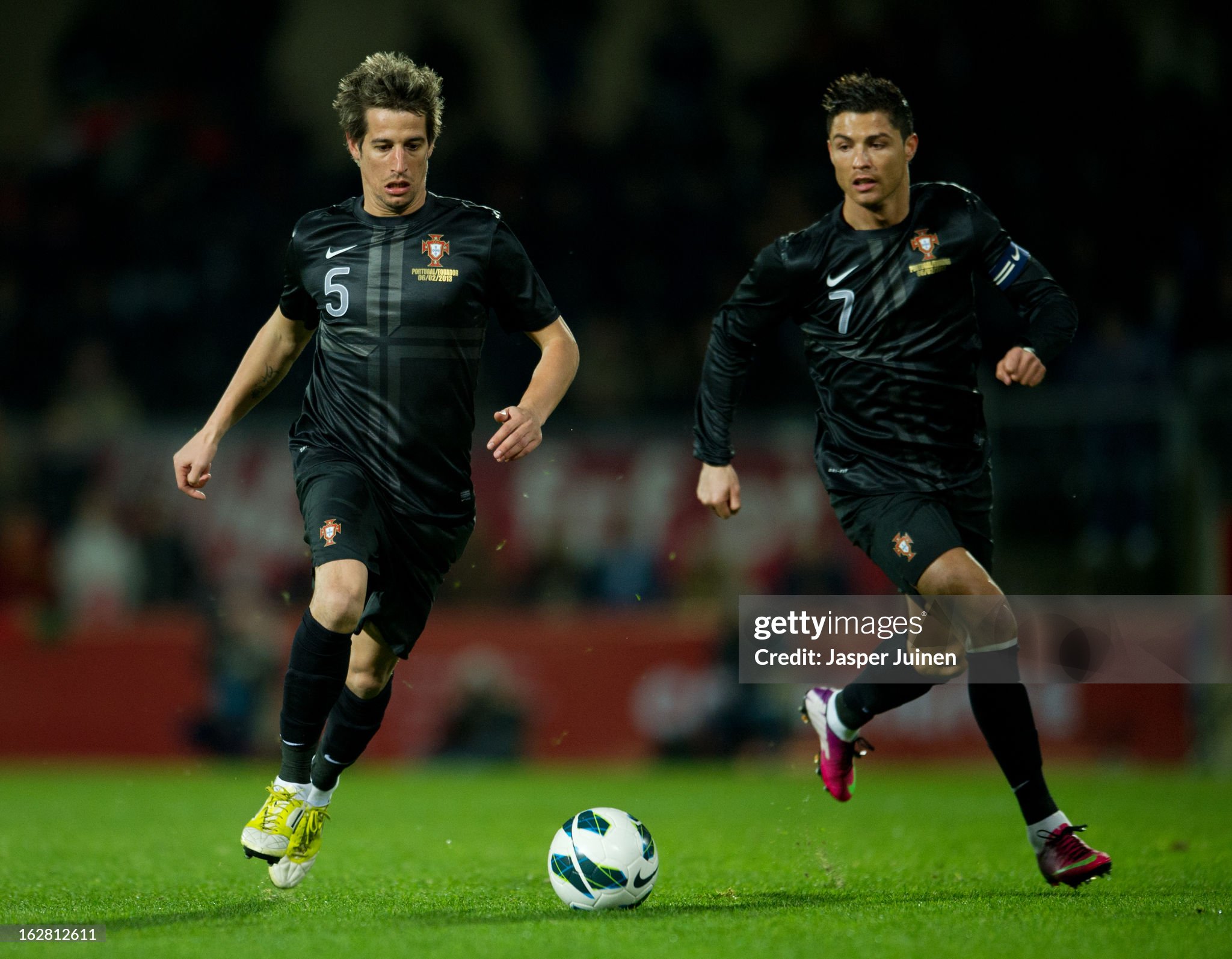 2013 Portugal Away Long Sleeve Player Retro Jersey/2013葡萄牙客场长袖球员