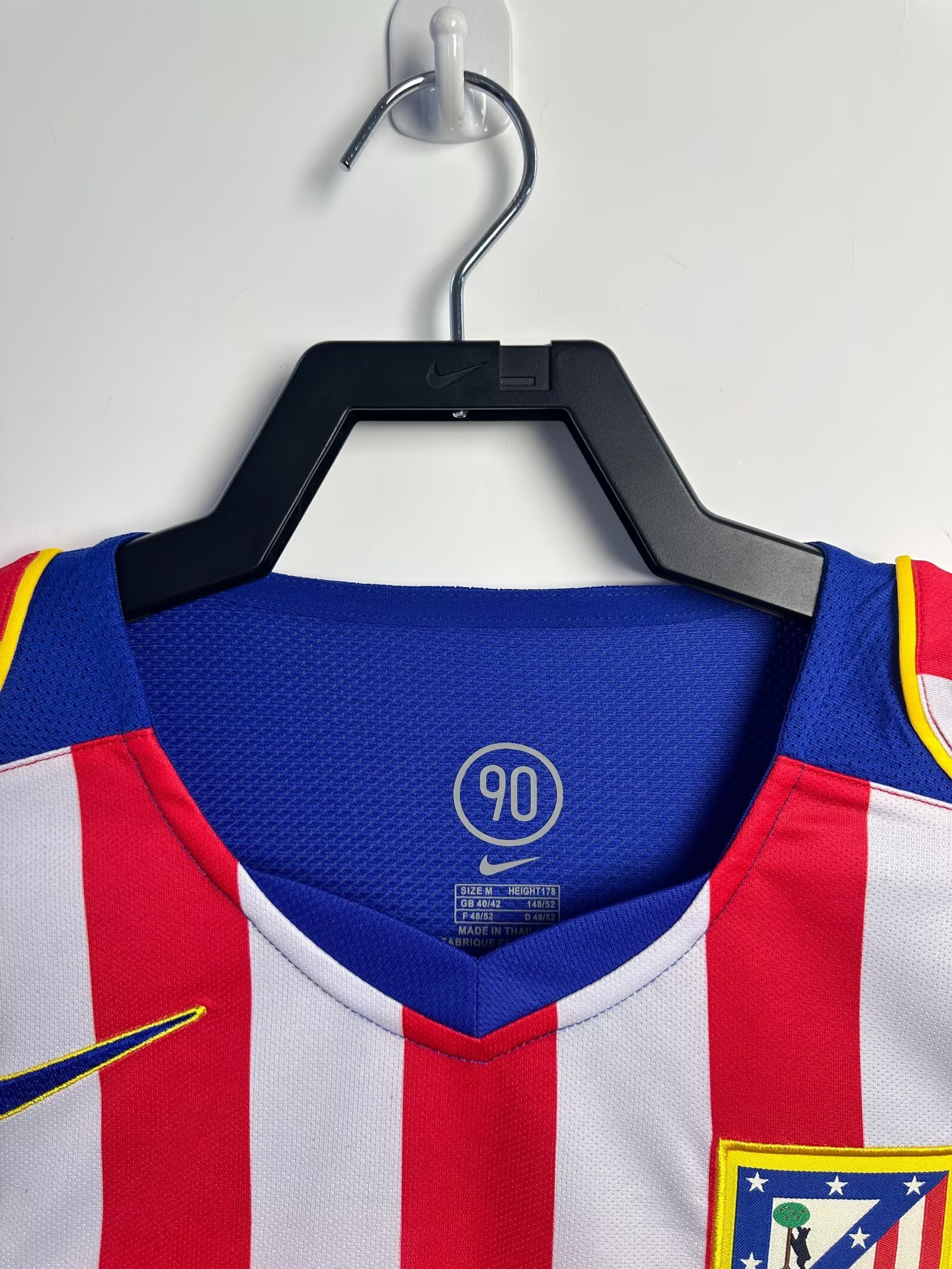 04-05 Atletico Madrid Home long sleeve Retro Jersey/04-05马竞主场长袖