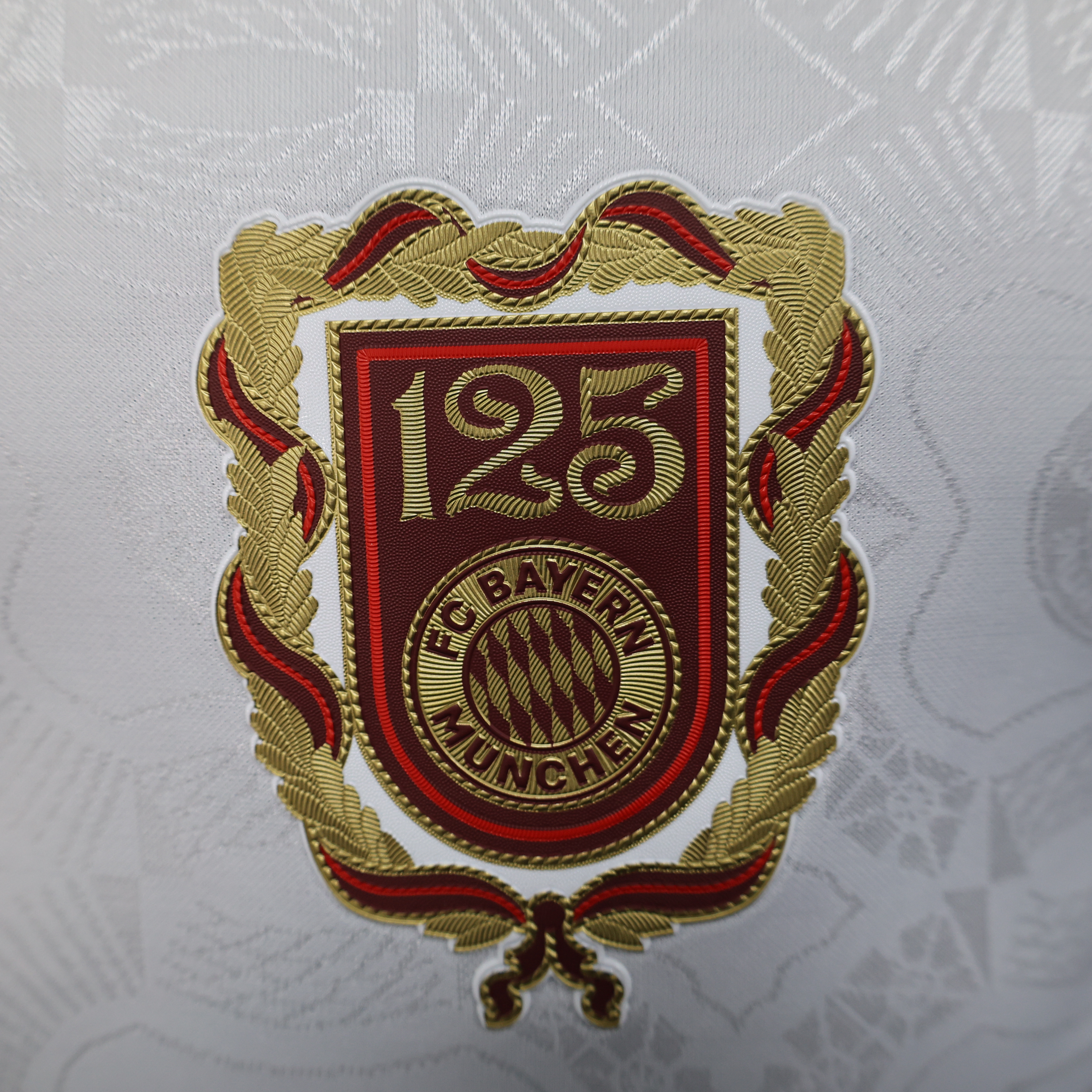 24-25 Bayern Munich 125 Years Player Jersey/ 24-25 拜仁主场125周年白色