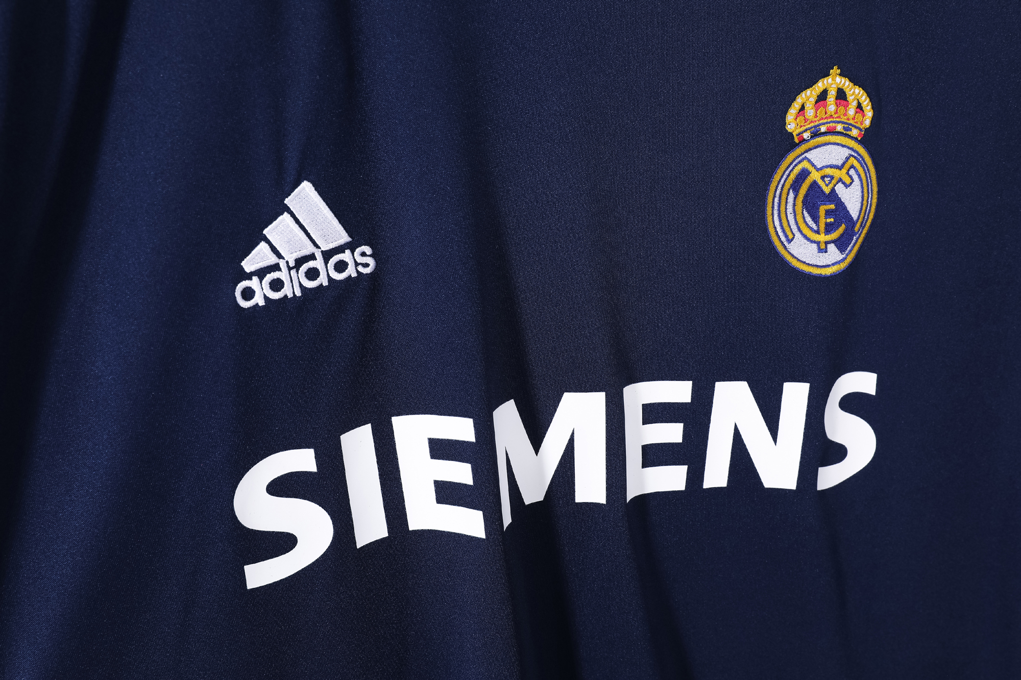 05-06 Real Madrid Away Retro Jersey/05-06皇马客场