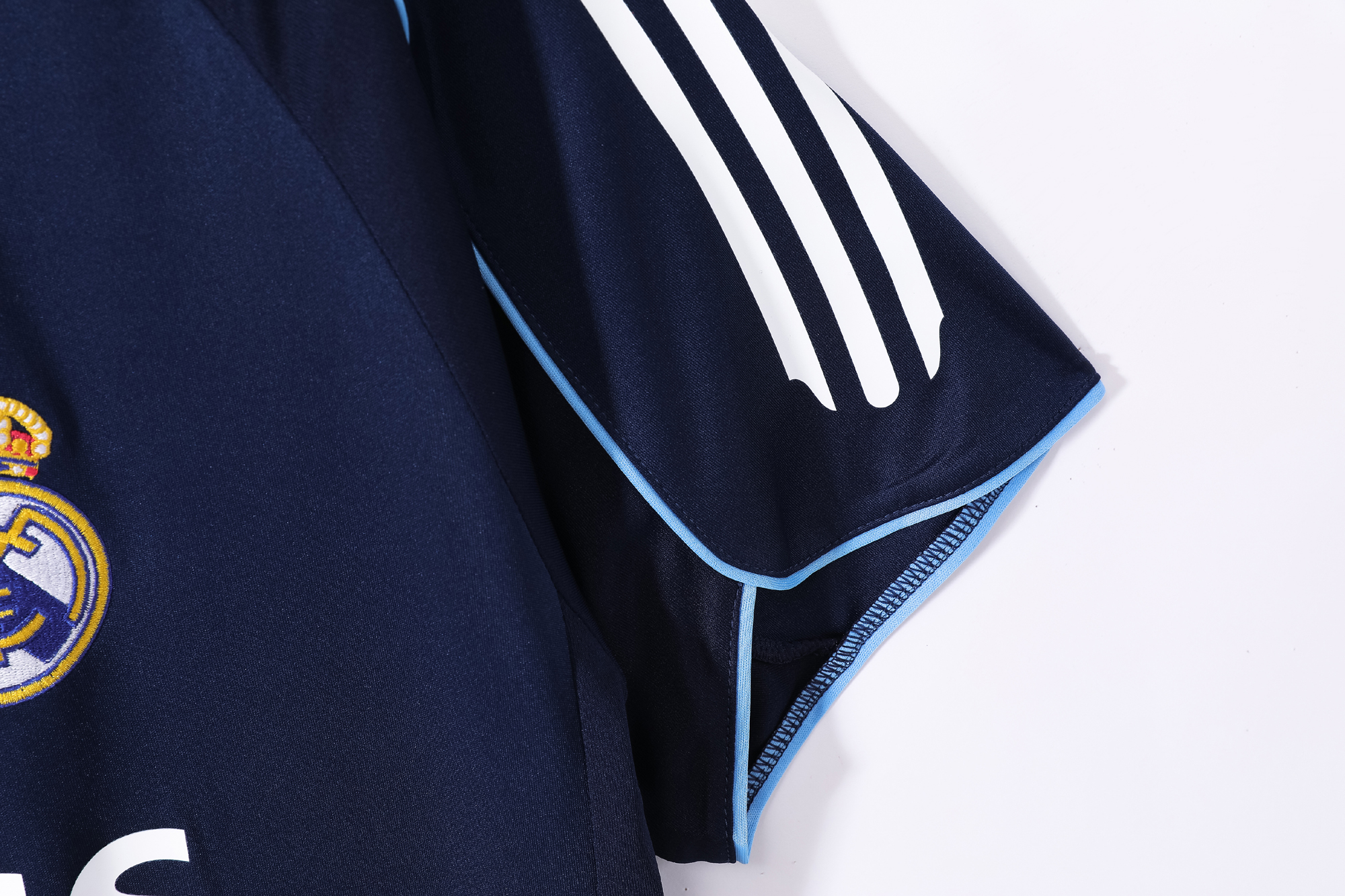05-06 Real Madrid Away Retro Jersey/05-06皇马客场