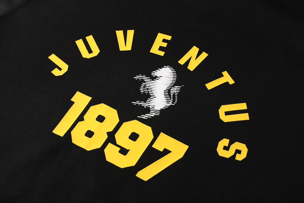 25-26 Juventus Black hoodie Suit/25-26尤文黑色带帽卫衣套装