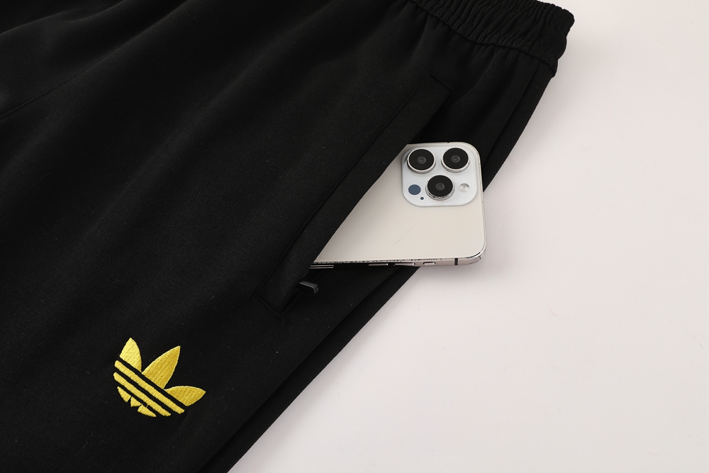 25-26 Juventus Black hoodie Suit/25-26尤文黑色带帽卫衣套装