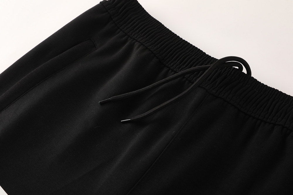 25-26 Juventus Black hoodie Suit/25-26尤文黑色带帽卫衣套装