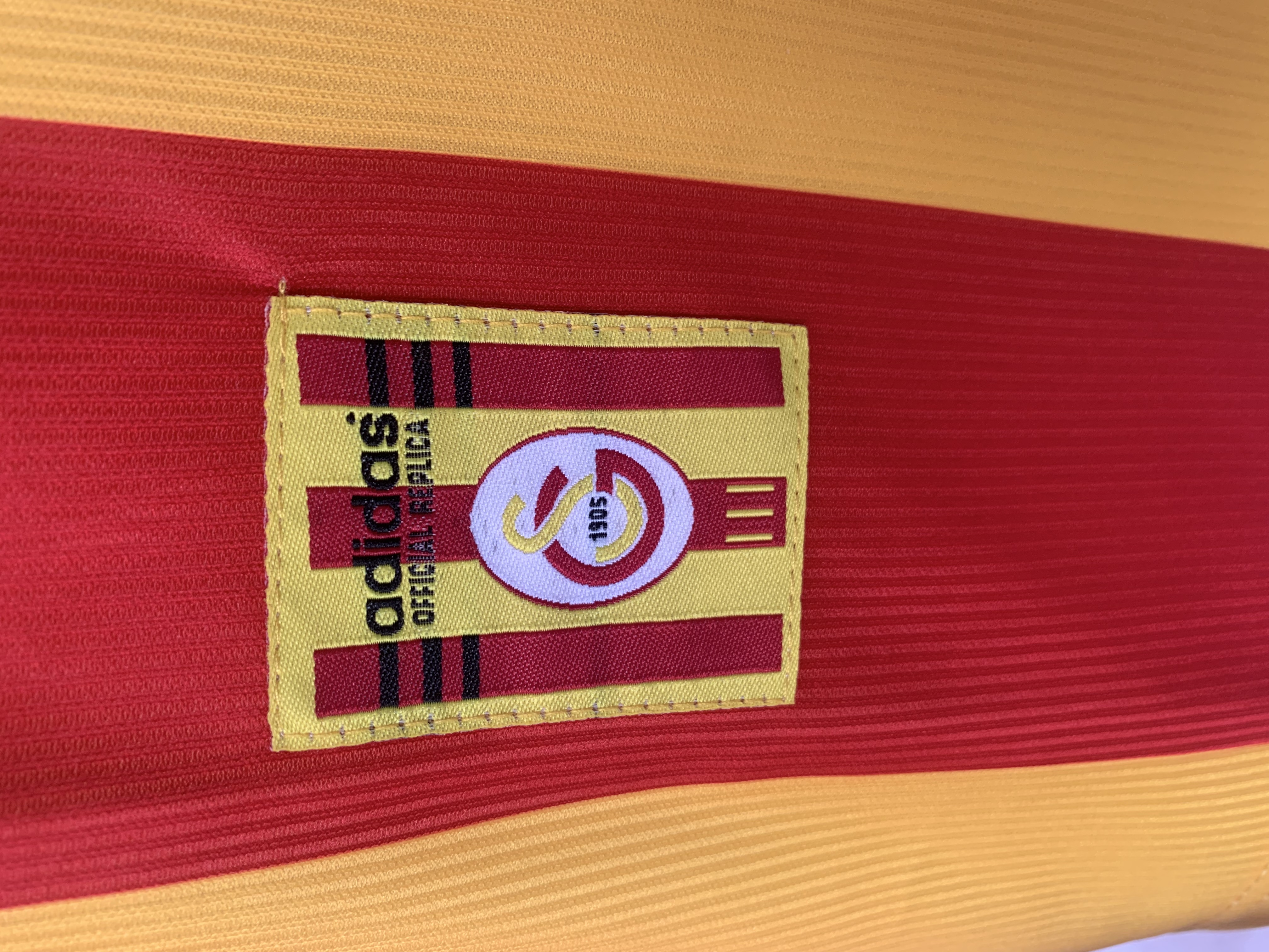 99-00 Galatasaray Home Retro Long Sleeve Jersey/99-00加纳塔萨雷主场长袖