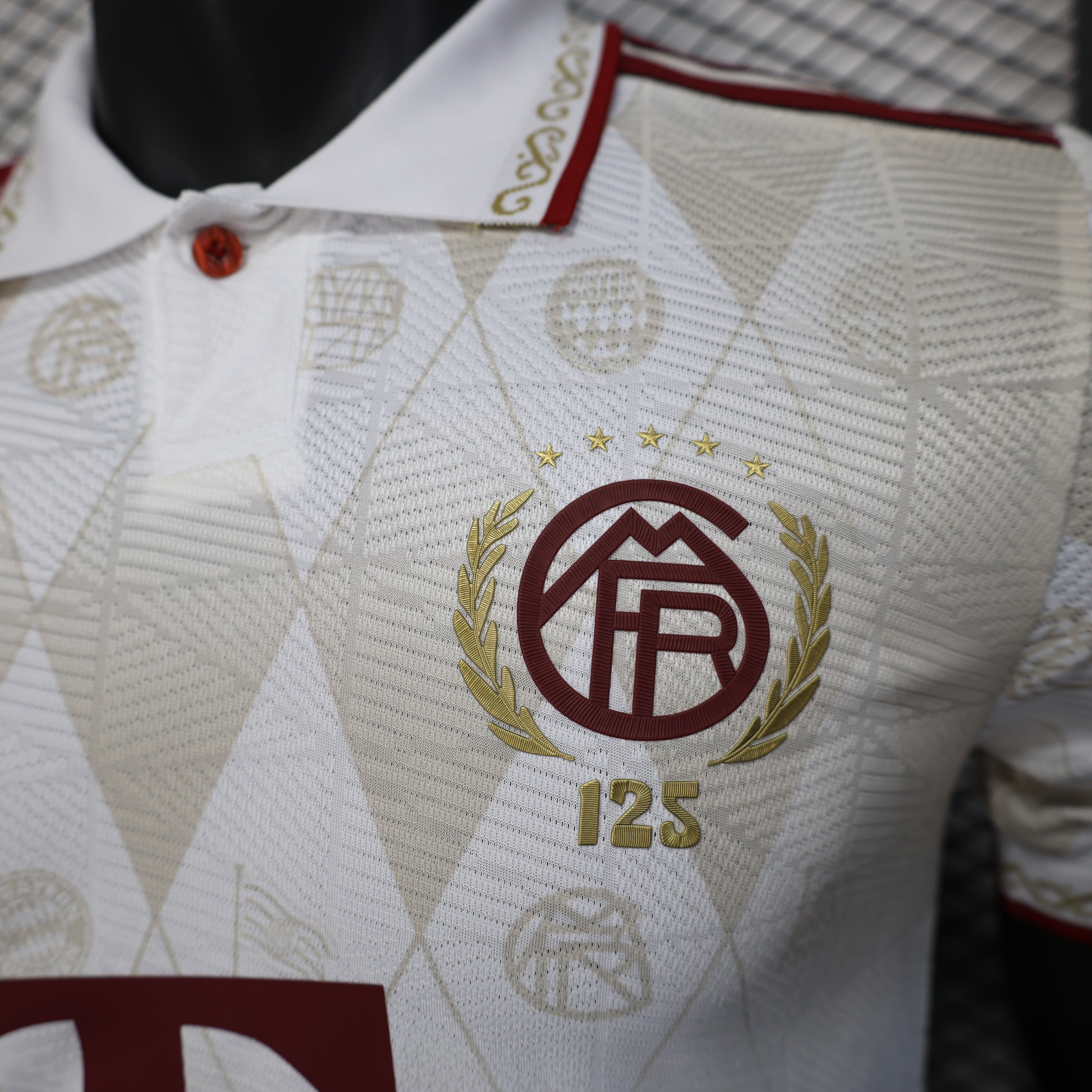 24-25 Bayern Munich 125 Years Player Jersey/ 24-25 拜仁主场125周年白色