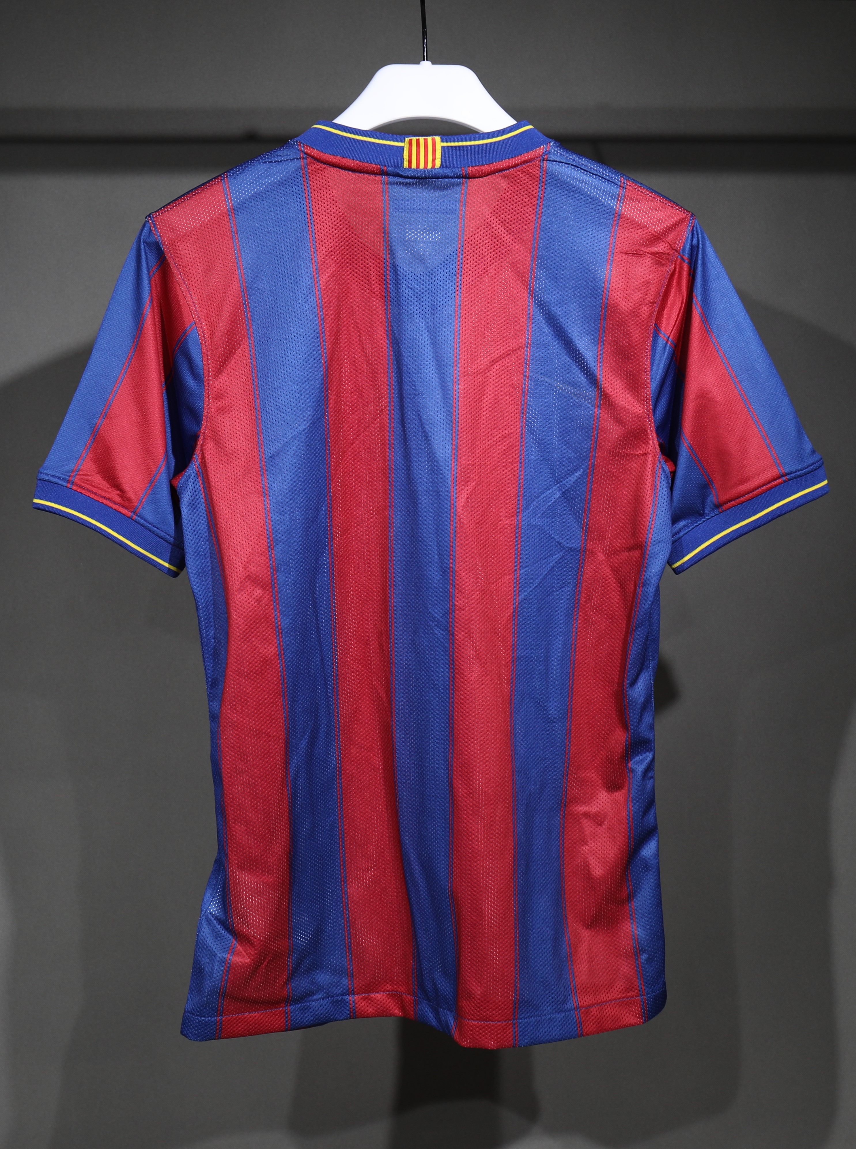 09-10 Barcelona Home Player Retro Jersey/09-10 巴萨主场球员