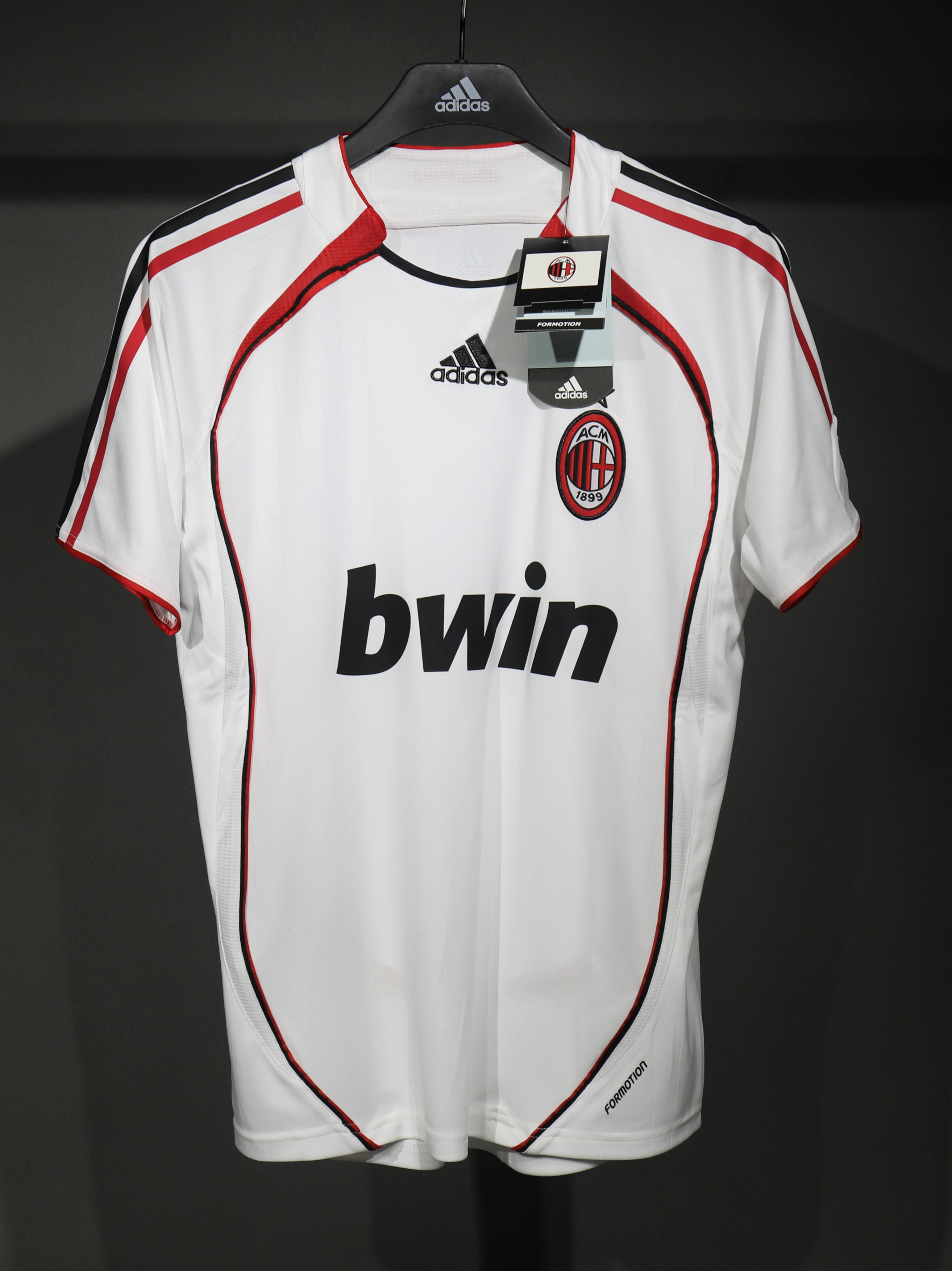 06-07 AC Milan Away Player Retro Jersey/06-07 AC米兰客场球员