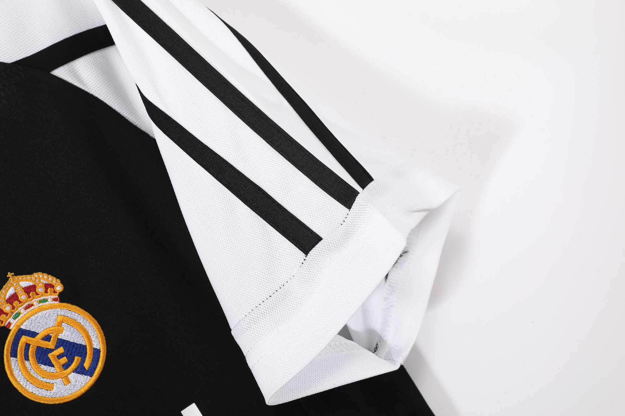 01-02 Real Madrid Away Retro Jersey/01-02皇马客场