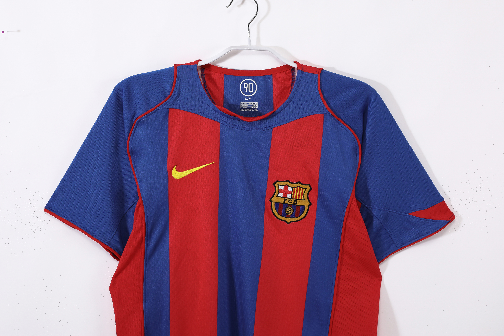 04-05 Barcelona Home Retro Jersey/04-05巴萨主场