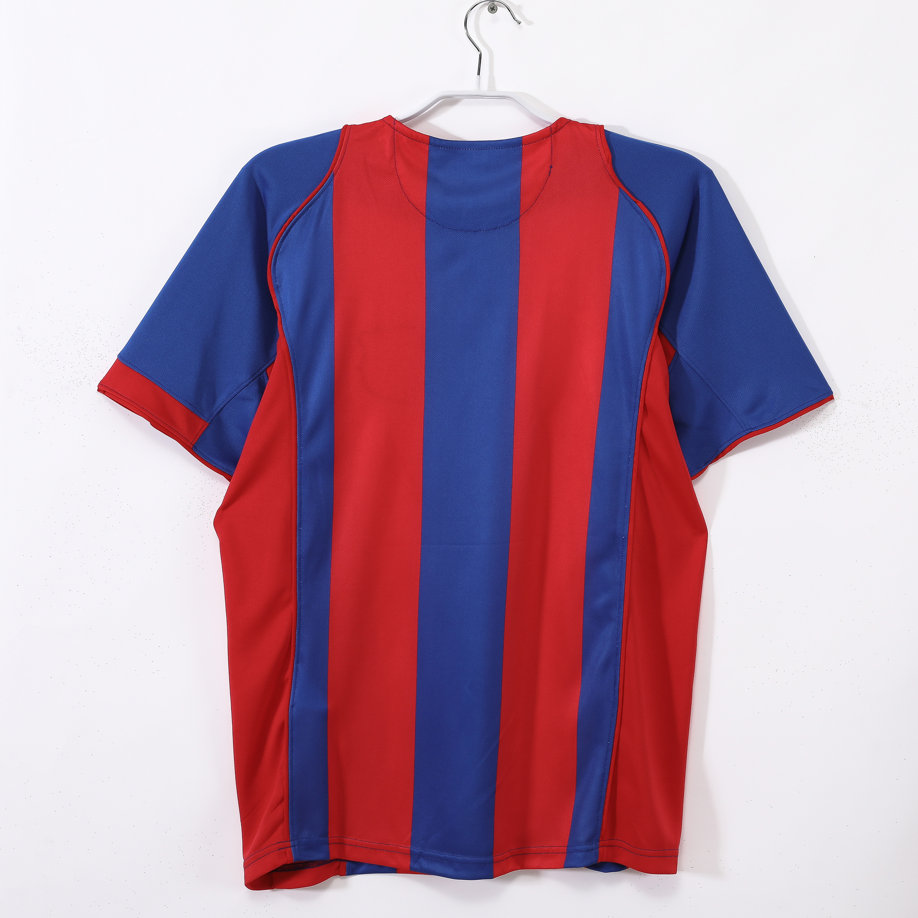 04-05 Barcelona Home Retro Jersey/04-05巴萨主场