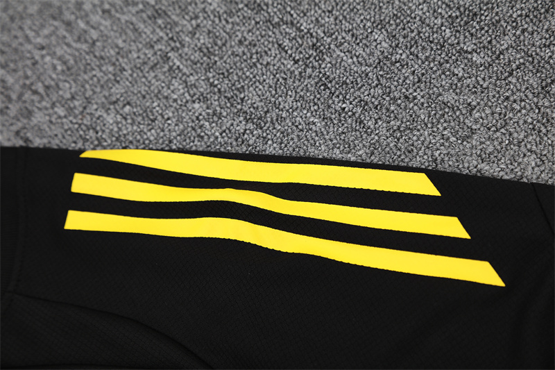 25-26 Manchester United Short Sleeve Training Suit/ 25-26曼联短袖训练服