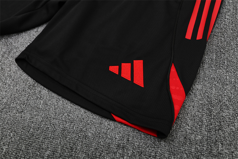 25-26 Bayern Munich Short Sleeve Training Suit/ 25-26拜仁短袖训练服