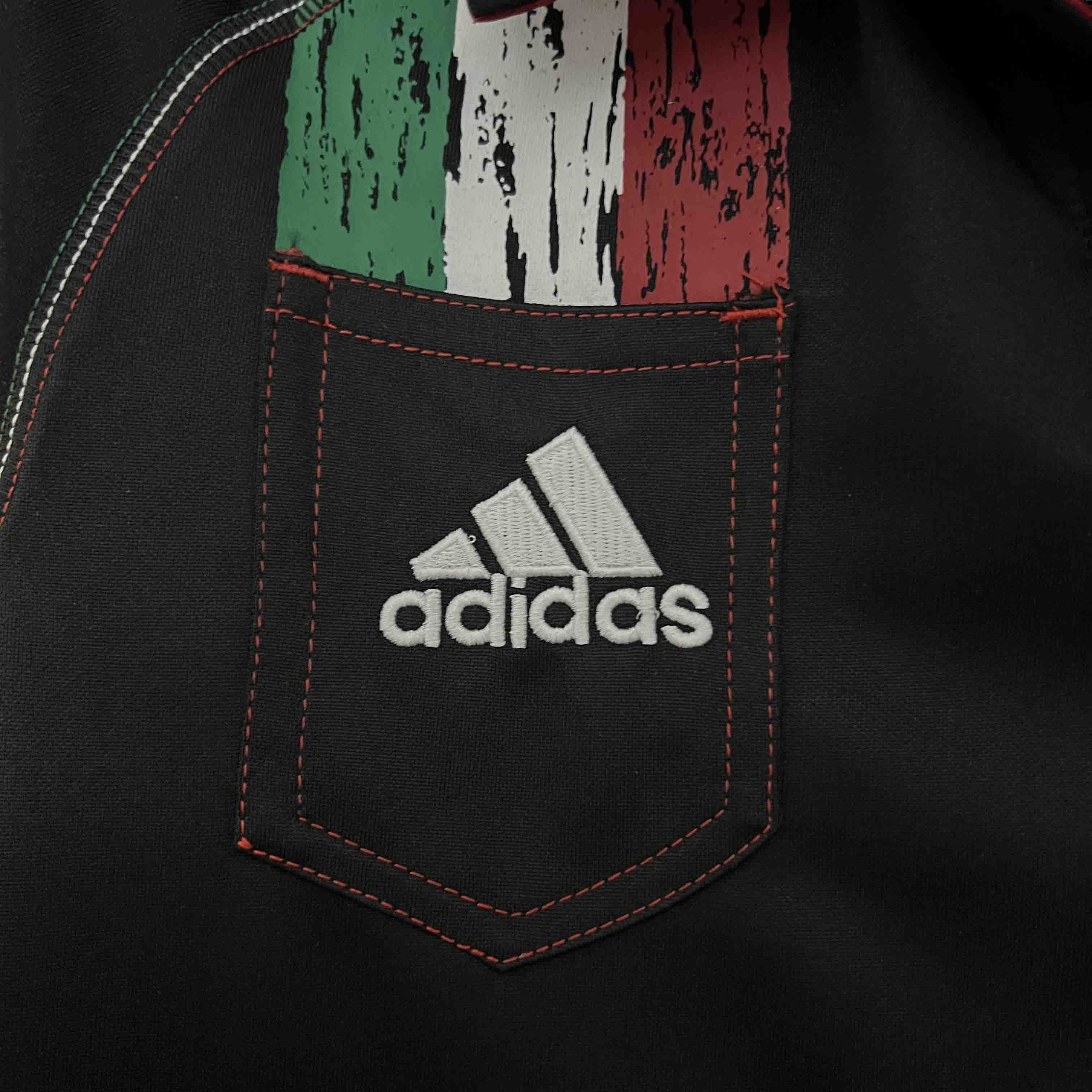 12-13 AC Milan Third Away Retro Jersey/12-13 AC米兰第二客场