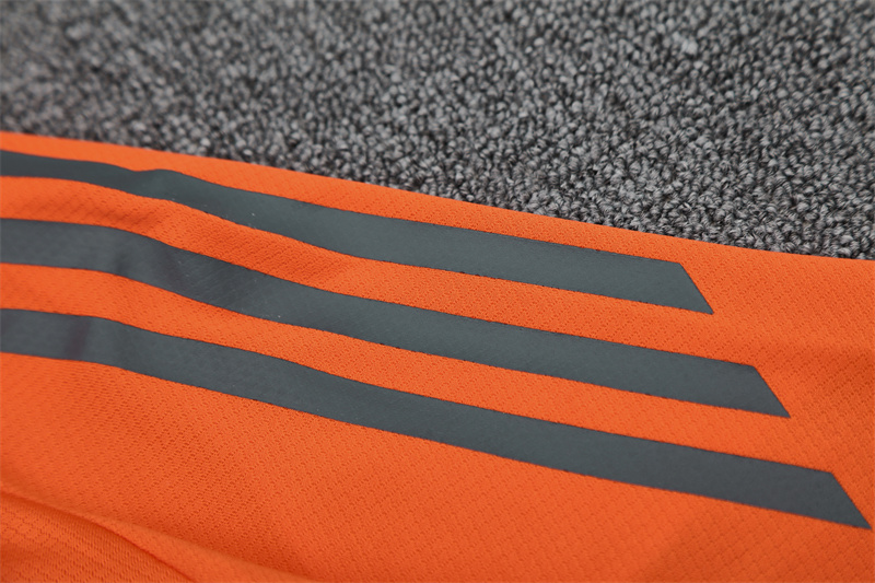 25-26 Bayern Munich Short Sleeve Training Suit/ 25-26拜仁短袖训练服