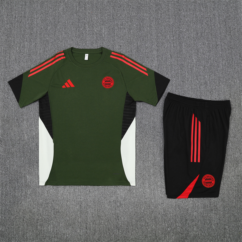 25-26 Bayern Munich Short Sleeve Training Suit/ 25-26拜仁短袖训练服