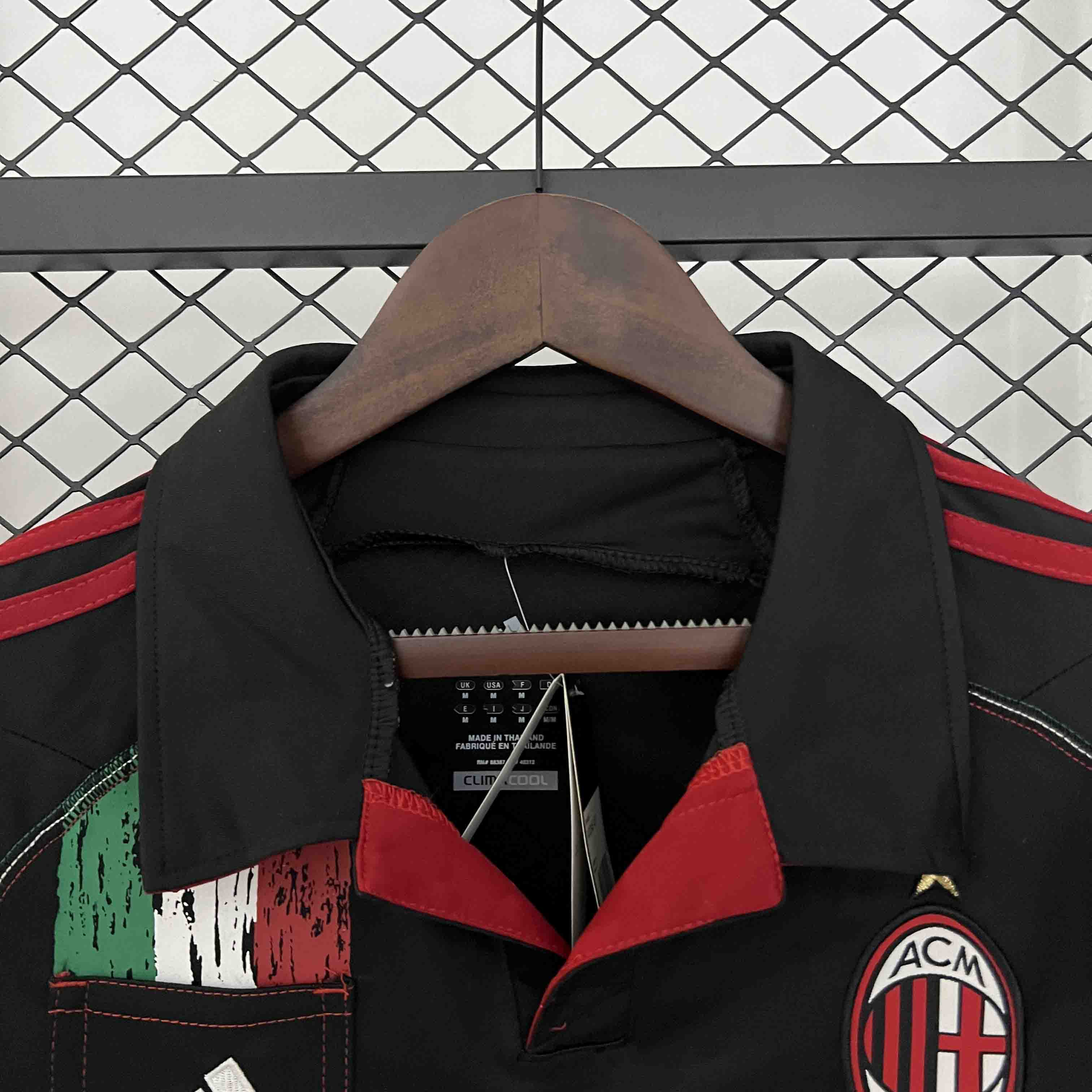 12-13 AC Milan Third Away Retro Jersey/12-13 AC米兰第二客场