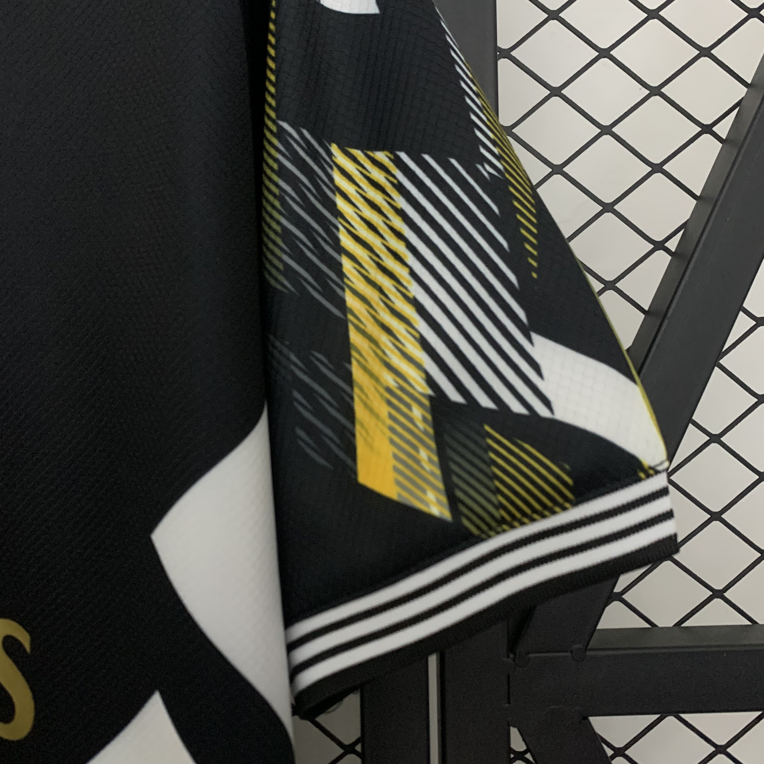 25-26 Real Madrid Special Jersey/ 25-26皇马特别版