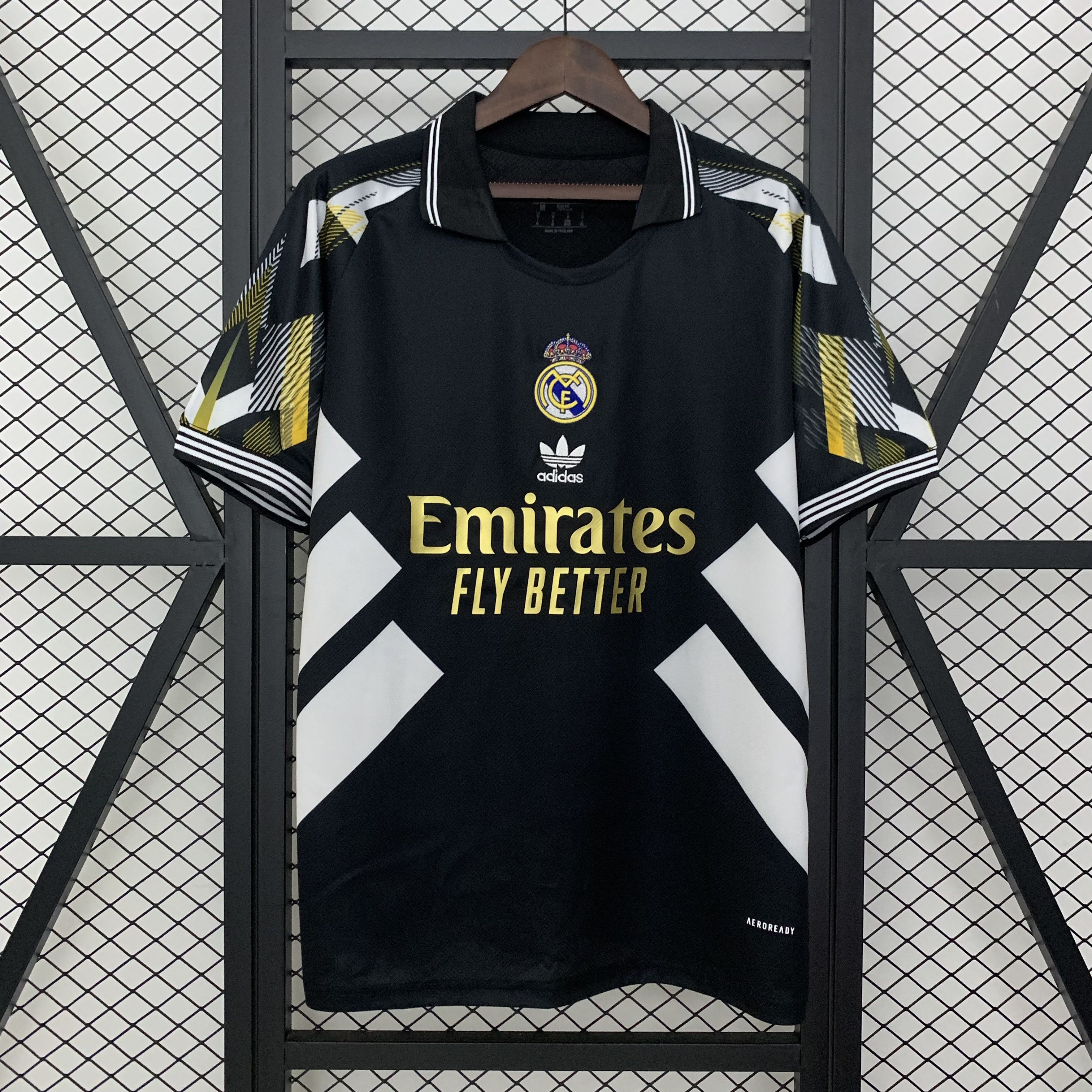 25-26 Real Madrid Special Jersey/ 25-26皇马特别版
