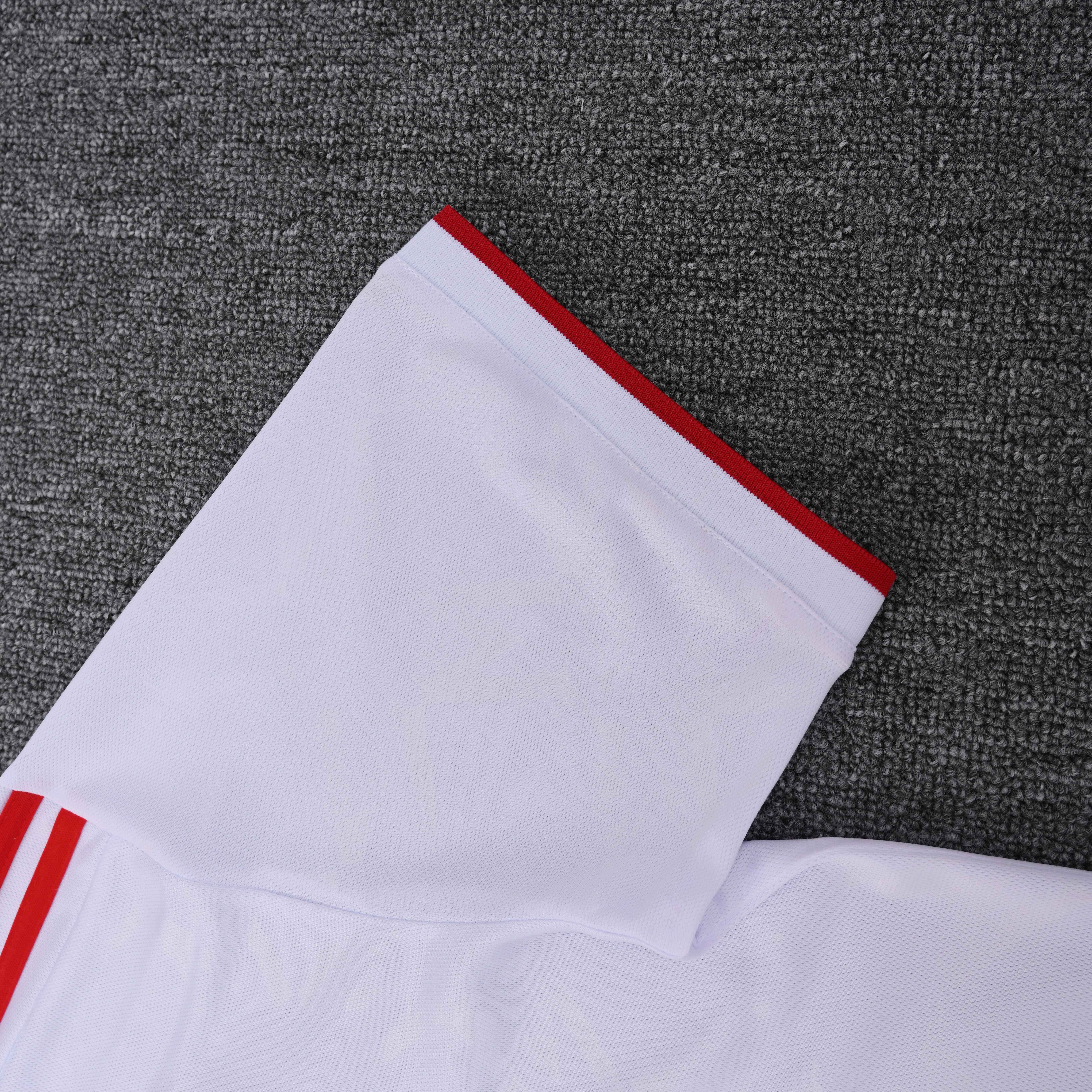 25-26 Manchester United White Polo/25-26曼联白色Polo