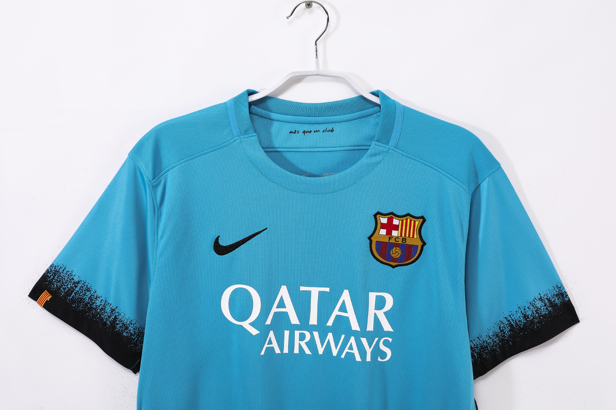 15-16 Barcelona Third Retro Jersey/15-16巴萨第二客场