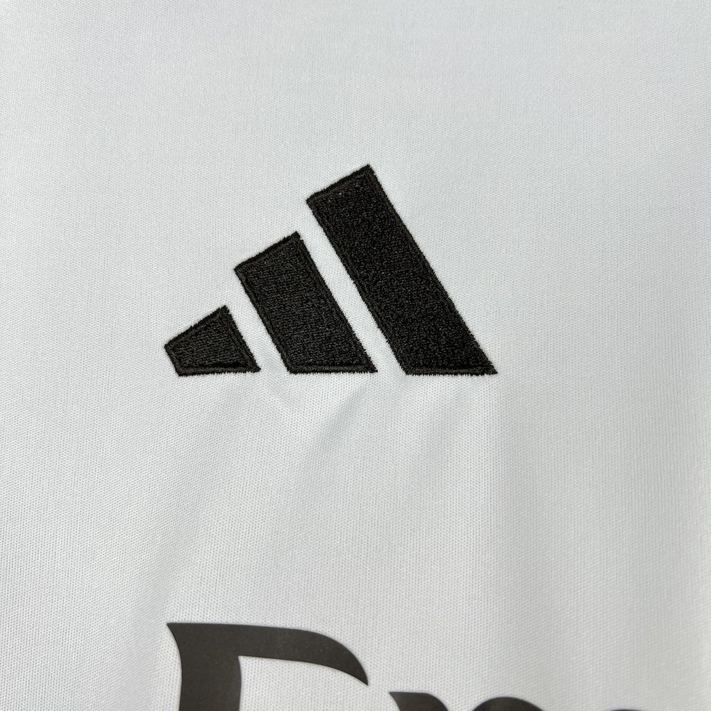 25-26 Real Madrid Home Long Sleeve Fans Jersey/25-26皇马主场长袖,球迷版