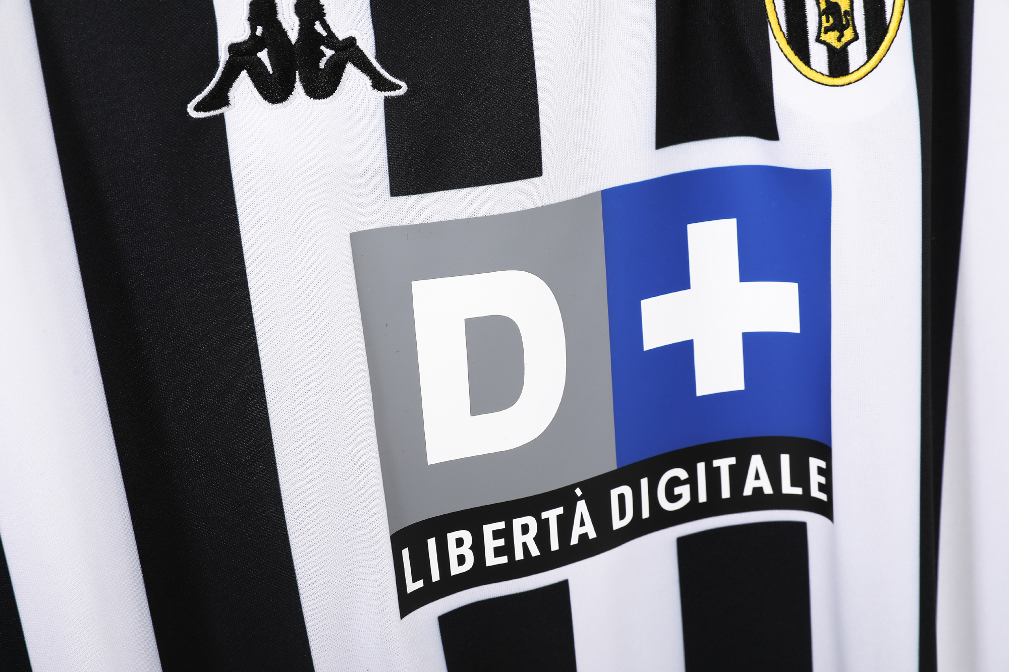 99-00 Juventus Home Retro Jersey/ 99-00尤文主场