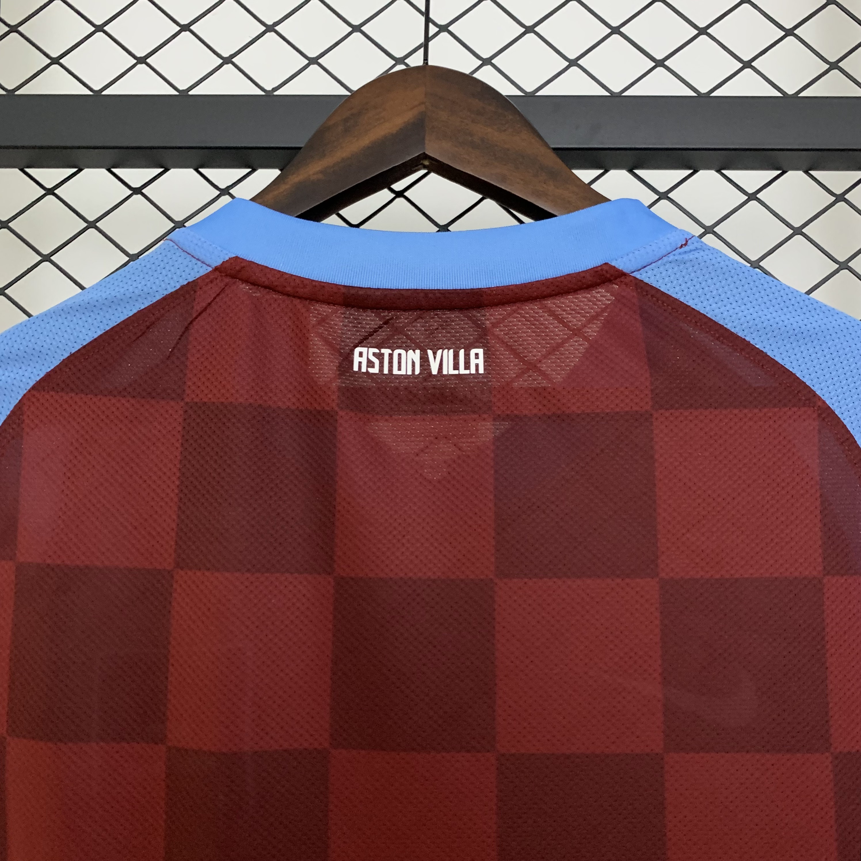 11-12 Aston Villa Home Retro Jersey/11-12 阿斯顿维拉主场