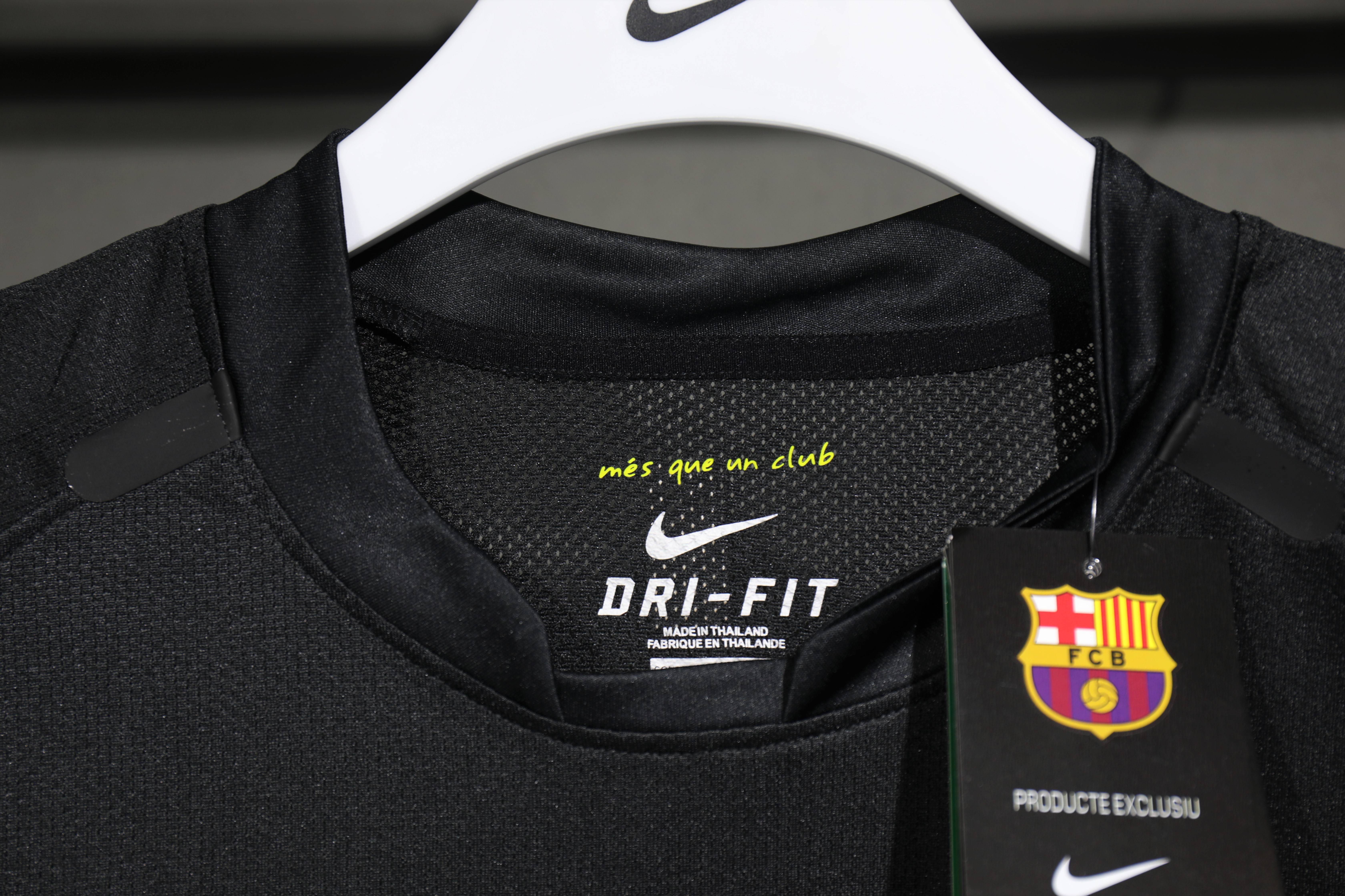 11-12 Barcelona Away Player Retro Jersey/11-12巴萨客场球员