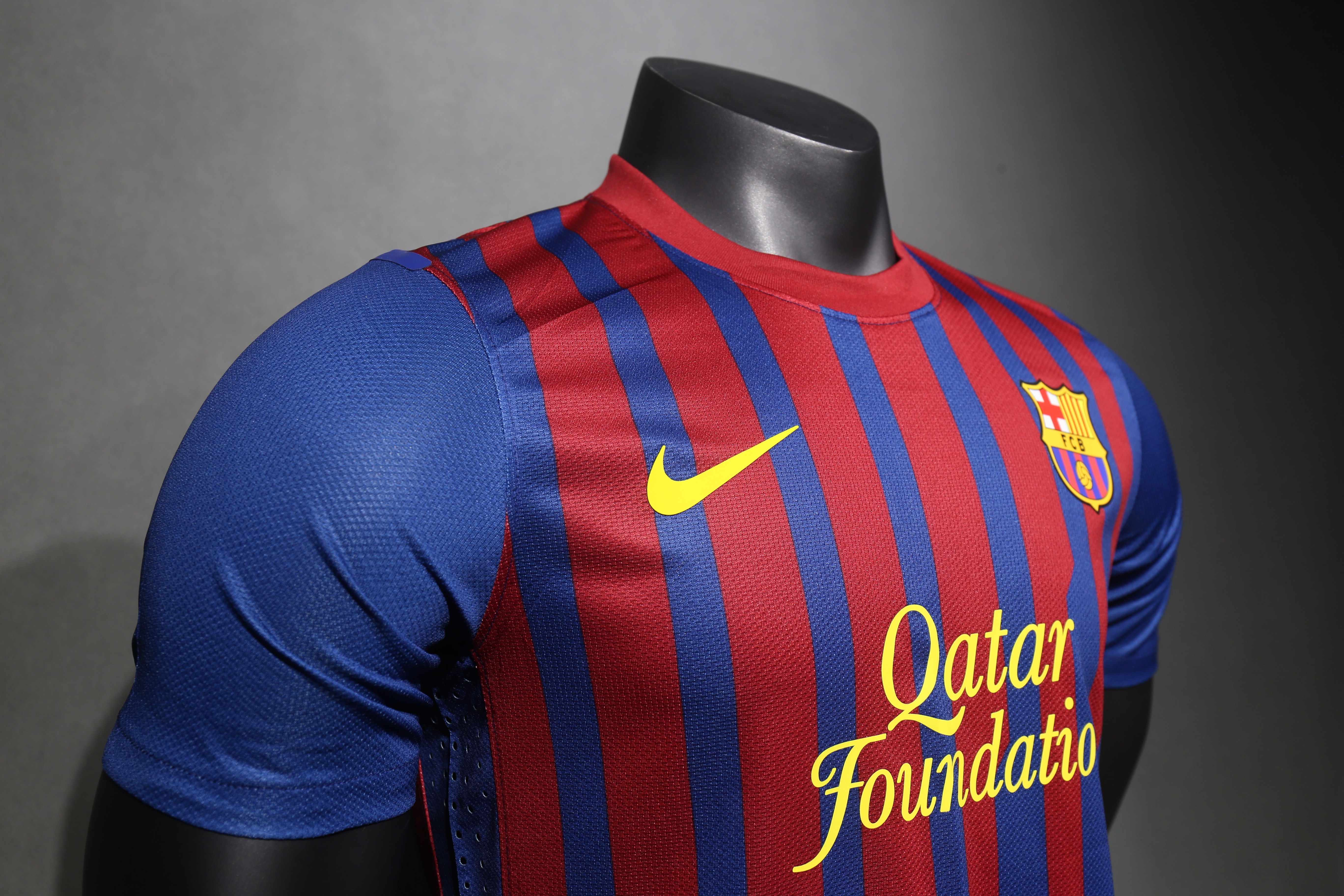 11-12 Barcelona Home Player Retro Jersey/11-12巴萨主场球员