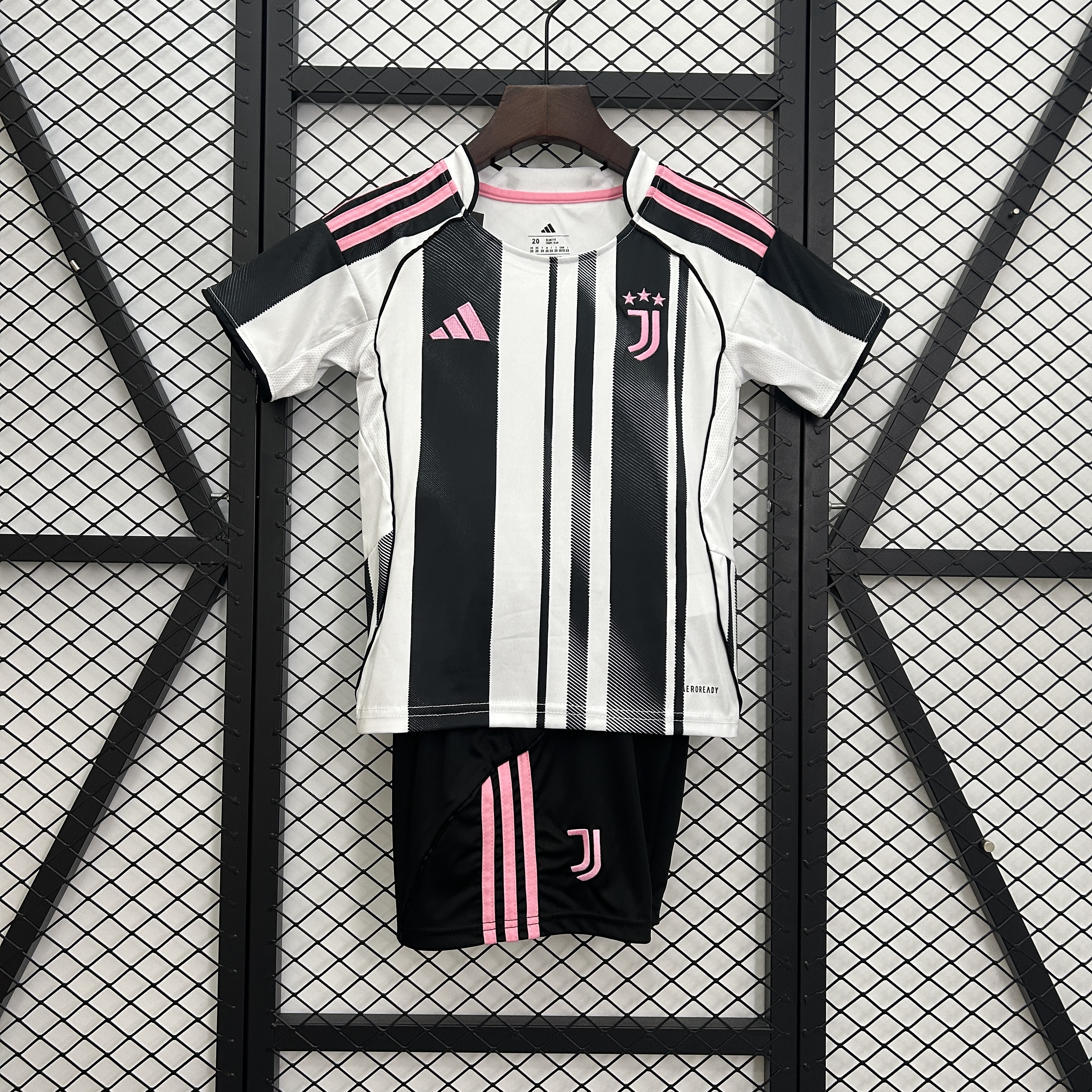25-26 Juventus Home kidkit /25-26 尤文图斯主场童装