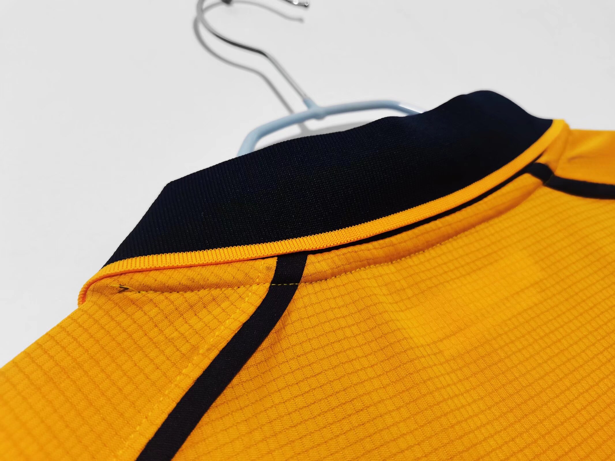 00-01 Liverpool Away Retro Jersey/ 00-01利物浦客场