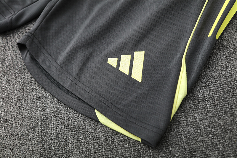 25-26 Real Madrid Short Sleeve Training Suit/ 25-26皇马短袖训练服