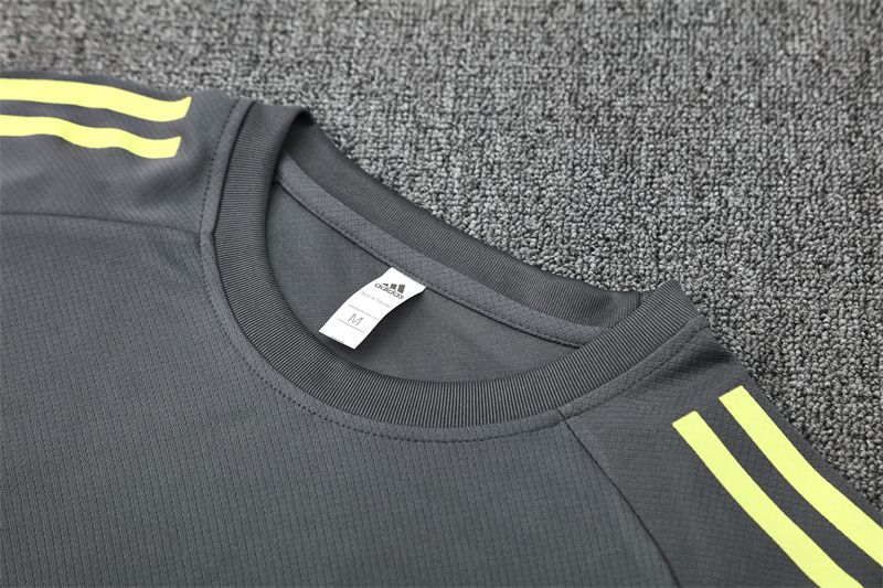 25-26 Real Madrid Short Sleeve Training Suit/ 25-26皇马短袖训练服