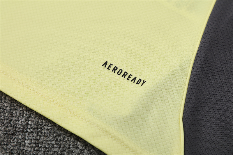 25-26 Real Madrid Short Sleeve Training Suit/ 25-26皇马短袖训练服