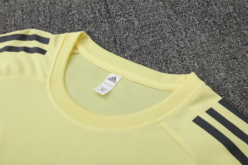 25-26 Real Madrid Short Sleeve Training Suit/ 25-26皇马短袖训练服