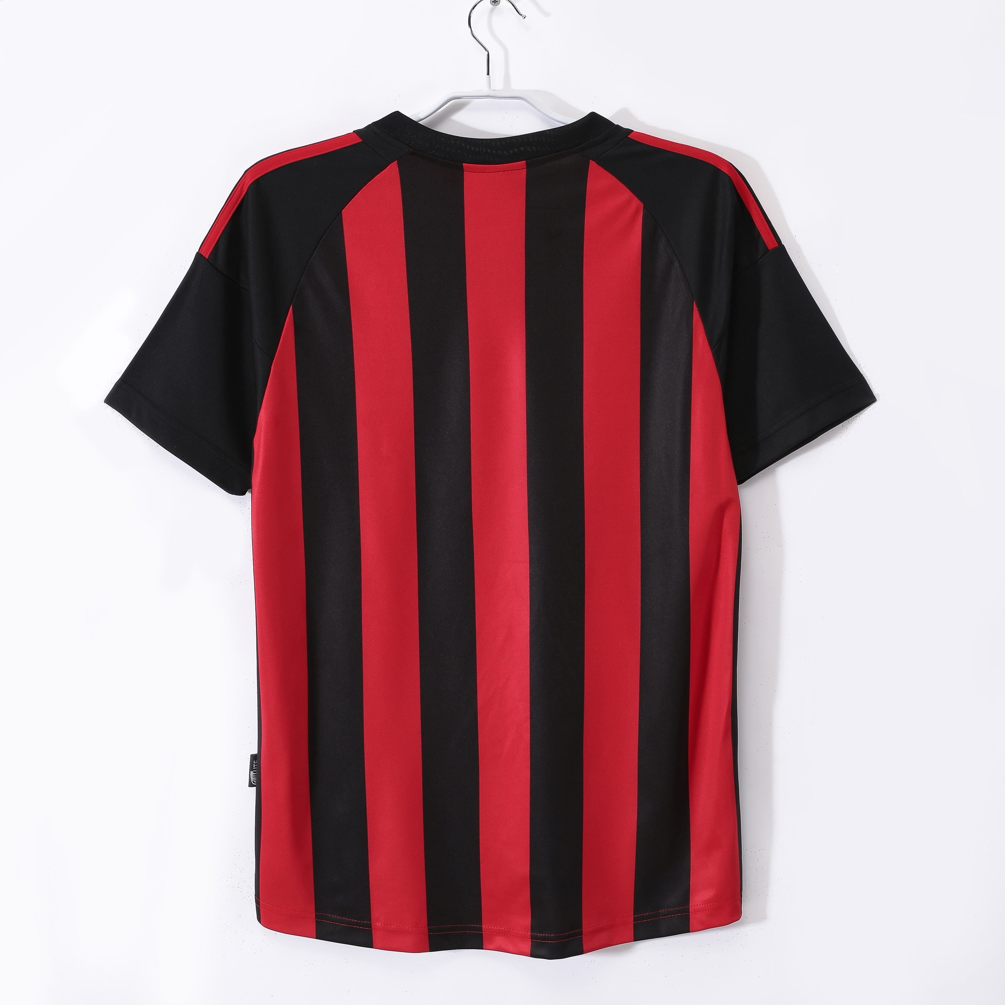 02-03 AC Milan Home Retro Fans Jersey/02-03 AC米兰主场