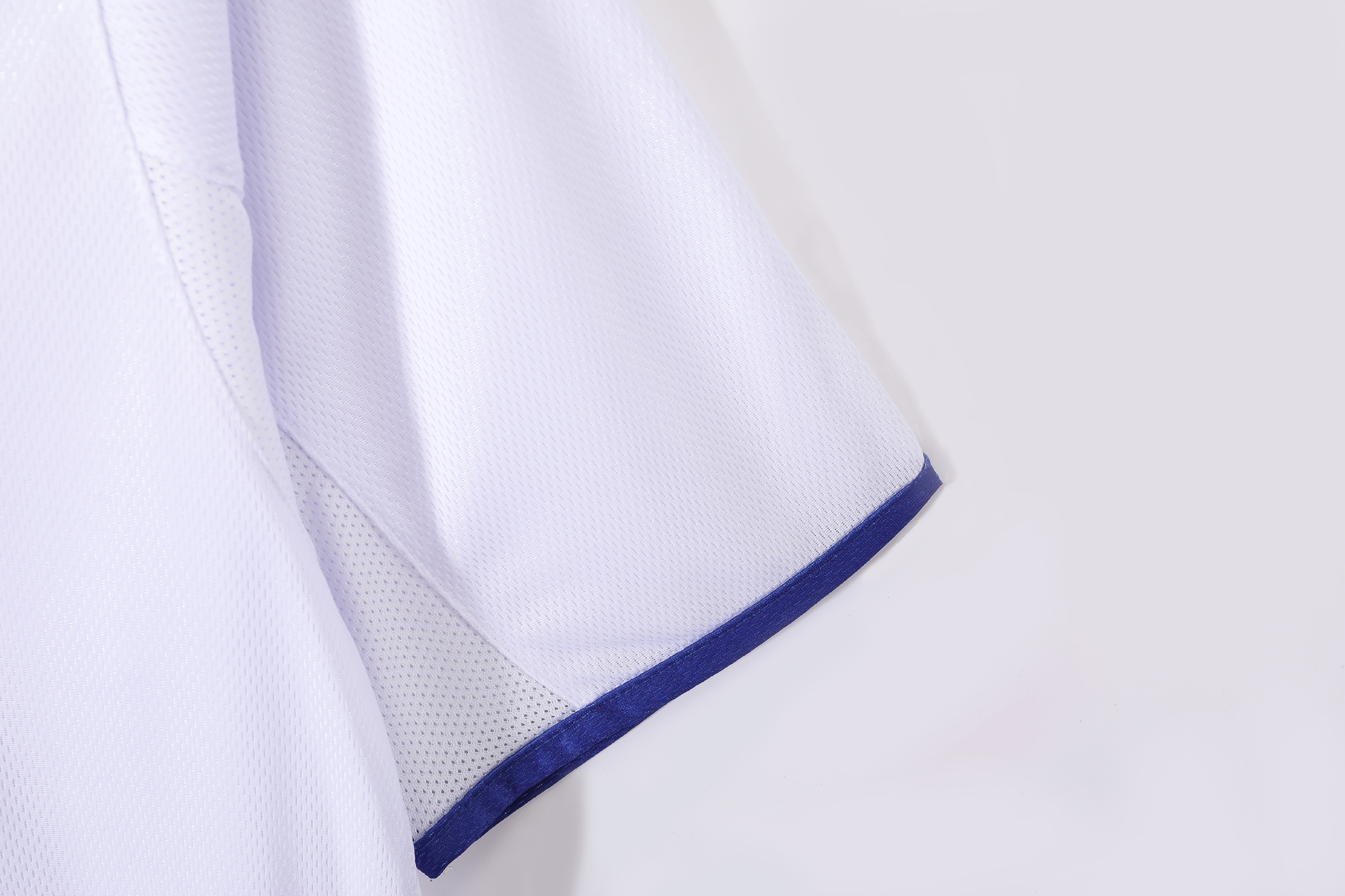 03-05 Chelsea Away Retro Jersey/03-05切尔西客场