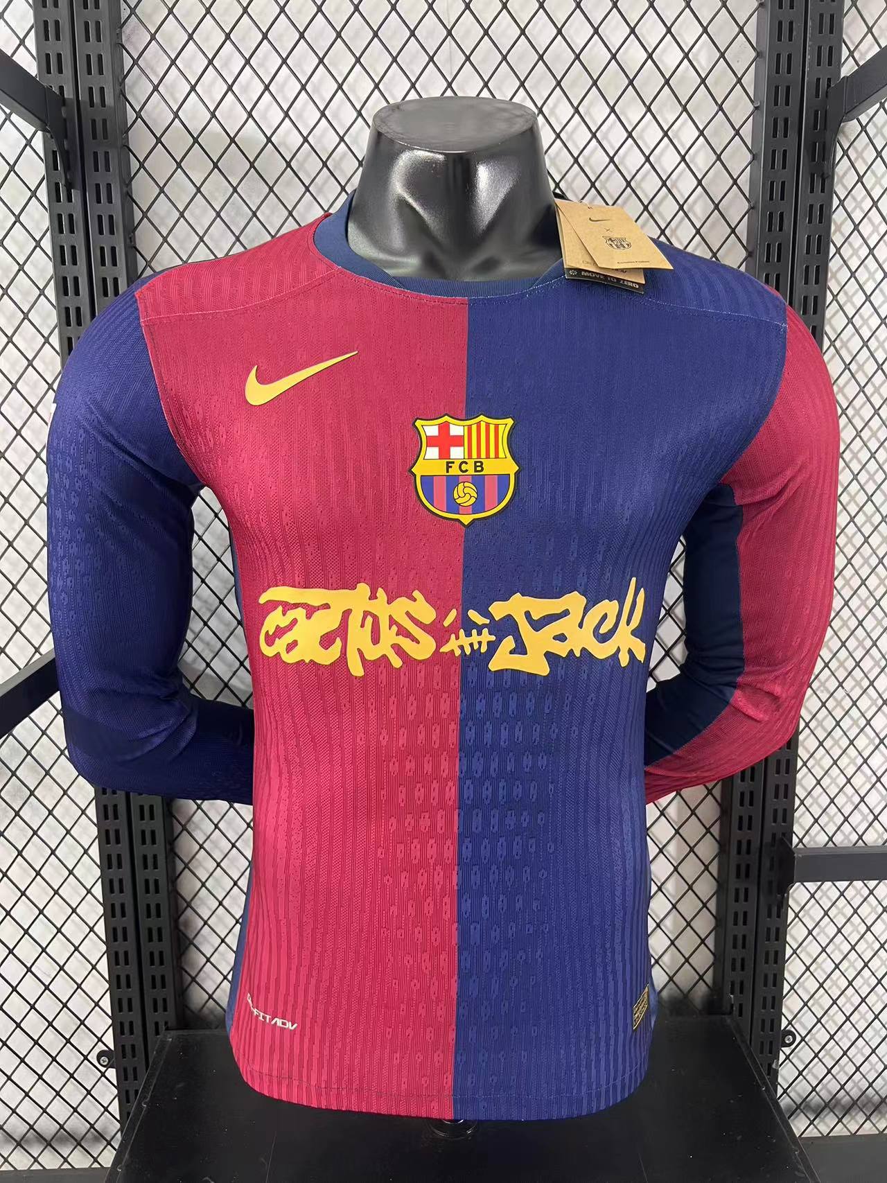 24-25 Barcelona TRAVIS SCOTT Long Sleeve Player Jersey/ 24-25巴萨球员特别版长袖